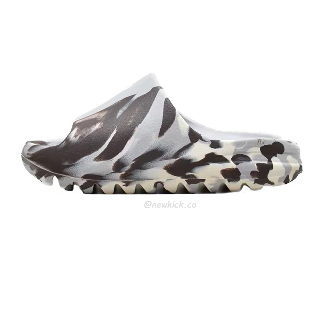 Adidas Yeezy X Kanye West Slide Bone (13) - www.kitistry.com