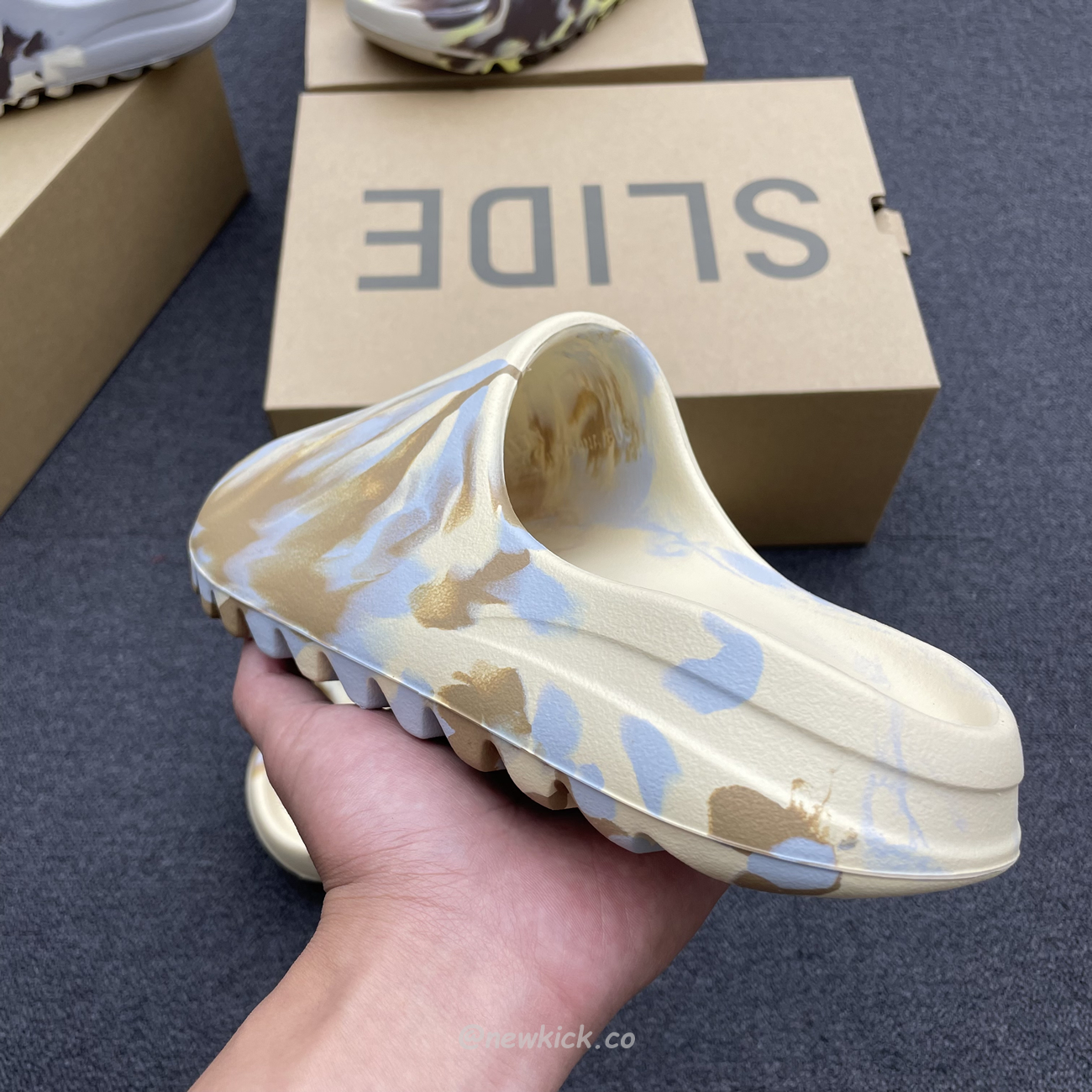 Adidas Yeezy X Kanye West Slide Bone (14) - www.kitistry.com