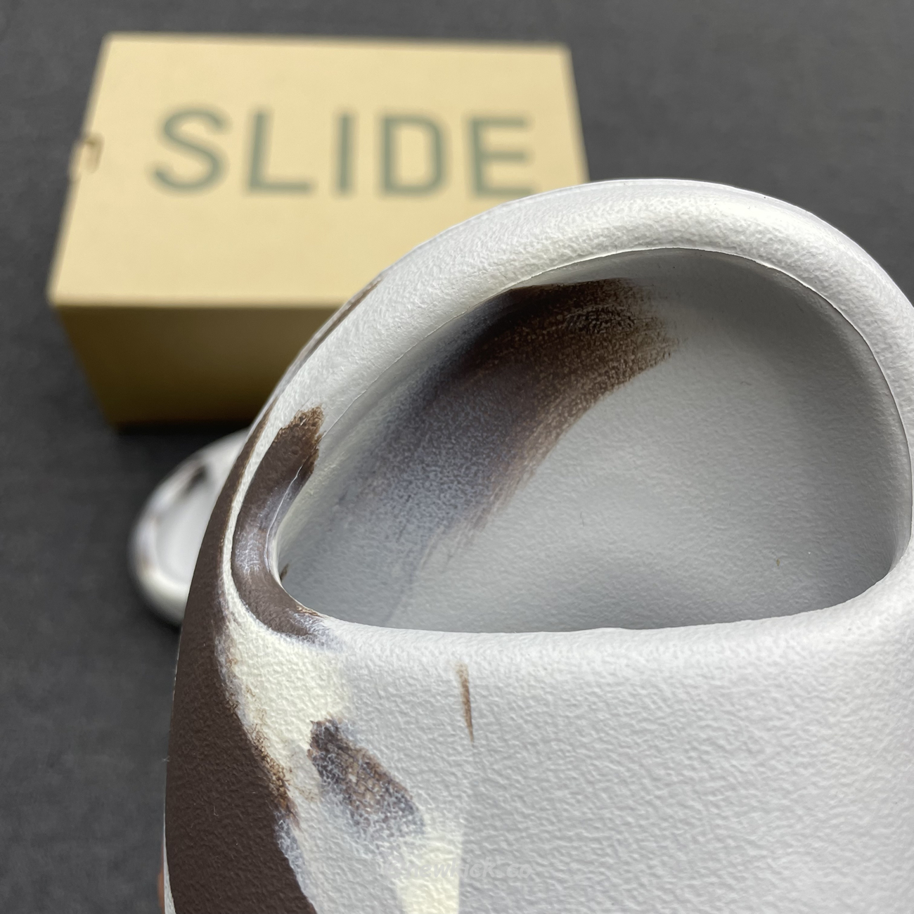 Adidas Yeezy X Kanye West Slide Bone (22) - www.kitistry.com