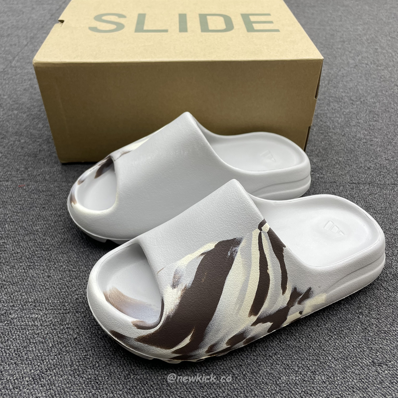 Adidas Yeezy X Kanye West Slide Bone (9) - www.kitistry.com