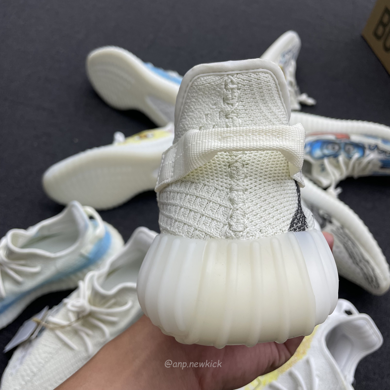 Adidas Yeezy Boost 350 V2 Bone Graffiti Hq6316 (10) - www.kitistry.com Adidas Yeezy Boost 350 V2 Bone Graffiti Hq6316 (10) - www.kitistry.com