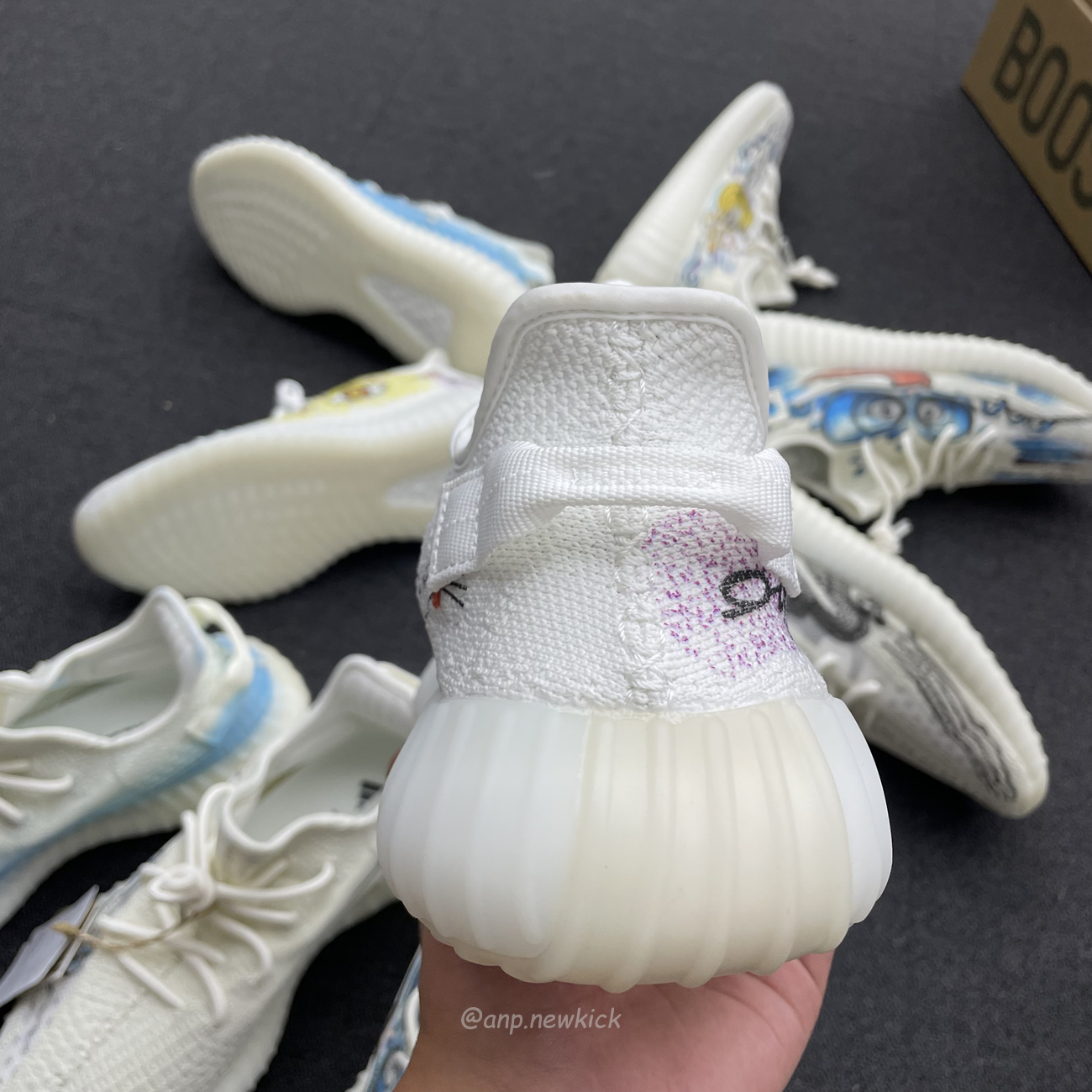Adidas Yeezy Boost 350 V2 Bone Graffiti Hq6316 (14) - www.kitistry.com Adidas Yeezy Boost 350 V2 Bone Graffiti Hq6316 (14) - www.kitistry.com