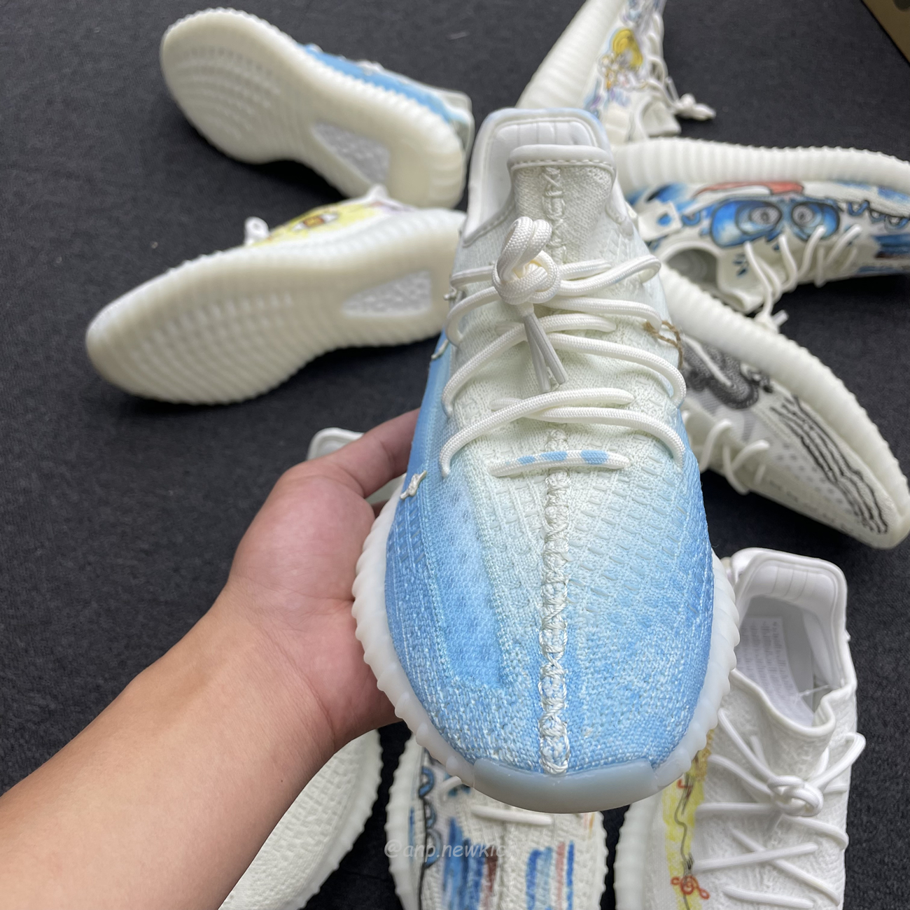 Adidas Yeezy Boost 350 V2 Bone Graffiti Hq6316 (18) - www.kitistry.com Adidas Yeezy Boost 350 V2 Bone Graffiti Hq6316 (18) - www.kitistry.com