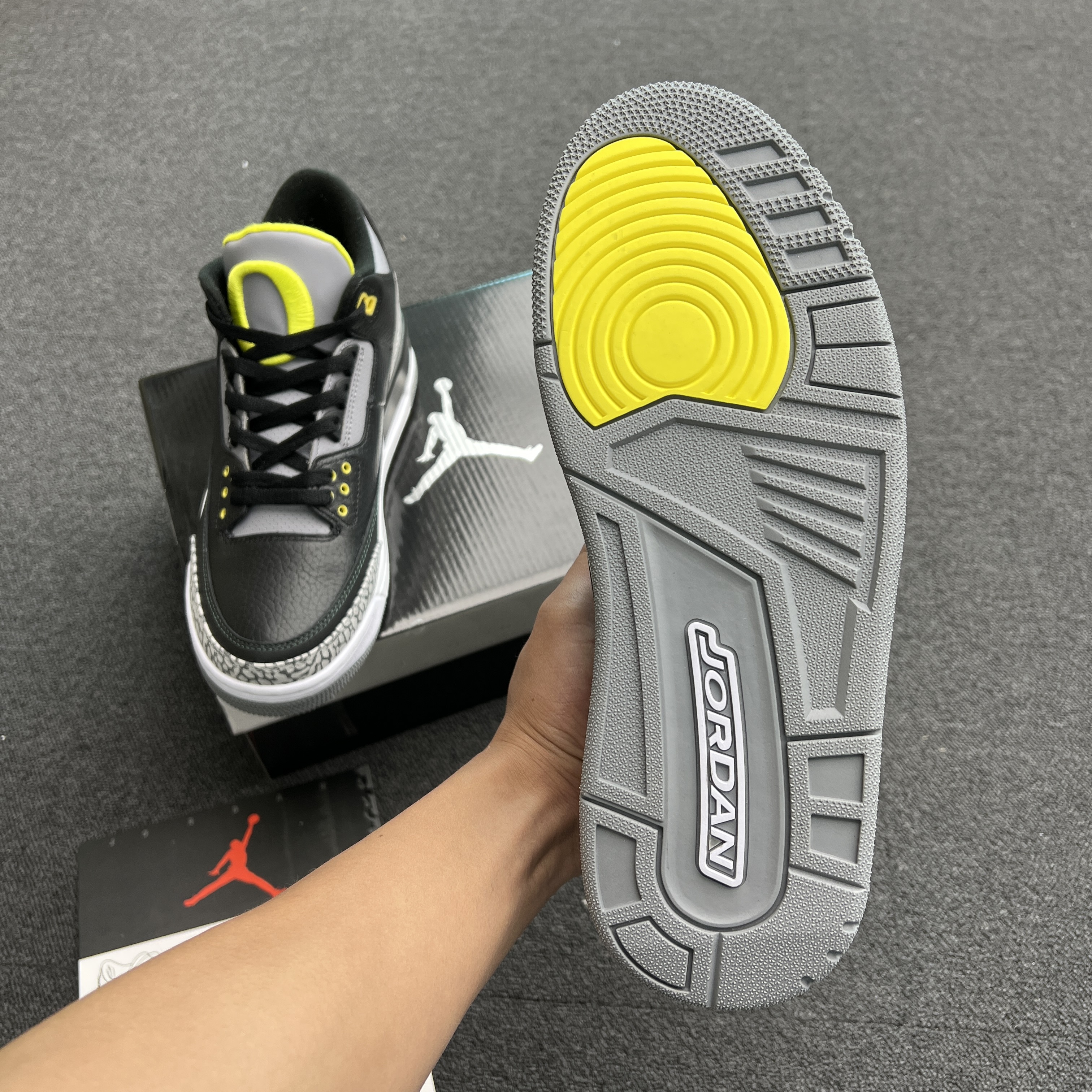 Jordan 3 Retro Oregon Ducks Pit Crew Both Pairs H011 Mnjdls 5 (2) - www.kitistry.com Jordan 3 Retro Oregon Ducks Pit Crew Both Pairs H011 Mnjdls 5 (2) - www.kitistry.com
