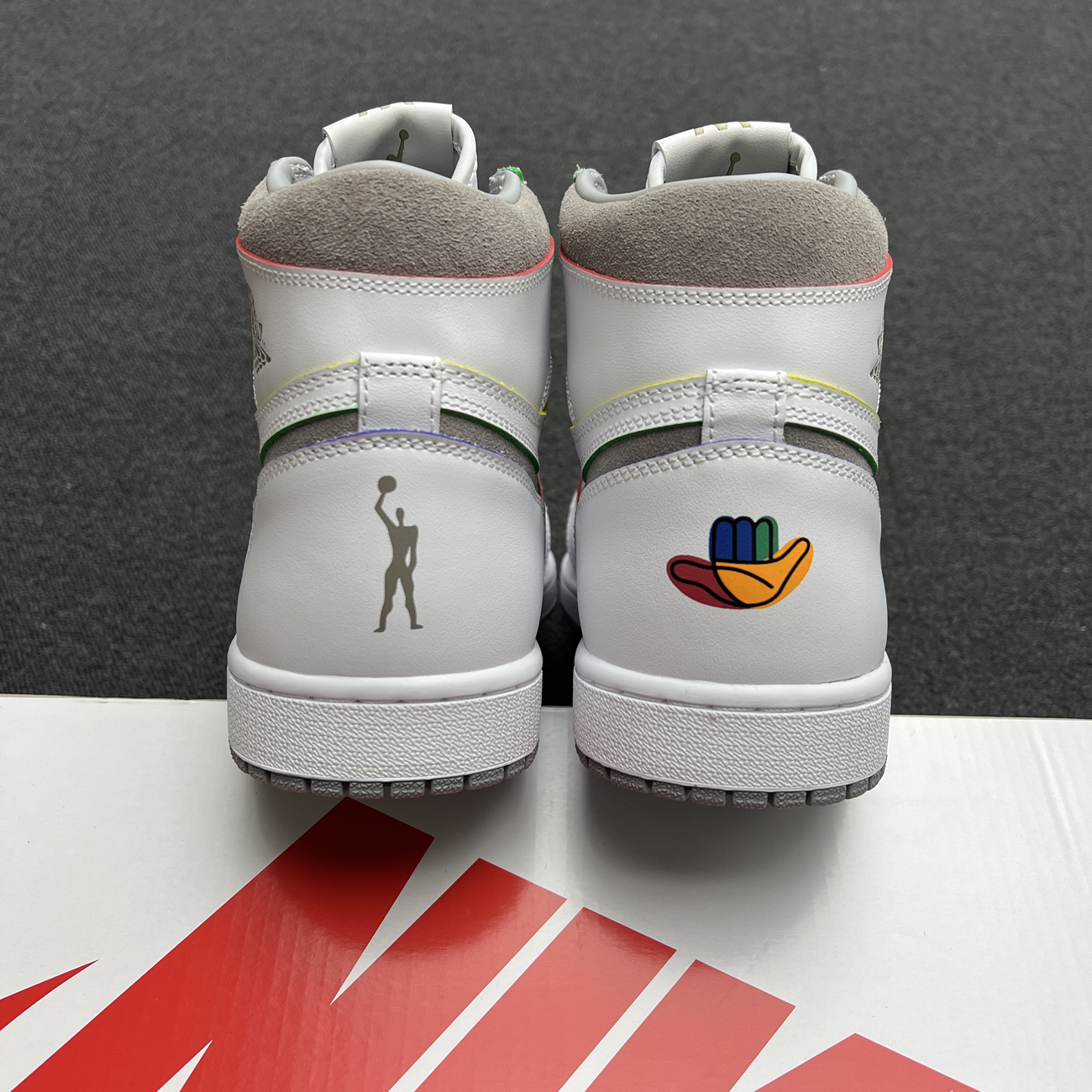 Air Jordan 1 Retro High Daniel Arsham Grey H022 (5) - www.kitistry.com
