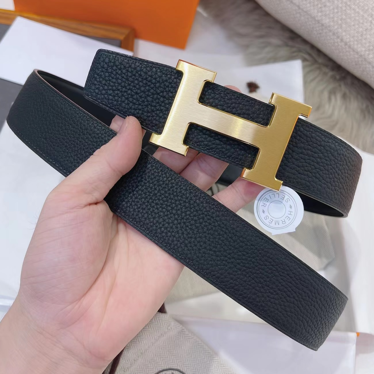 Hermes Full Grain Reversible Belt Leather Black (12) - www.kitistry.com Hermes Full Grain Reversible Belt Leather Black (12) - www.kitistry.com