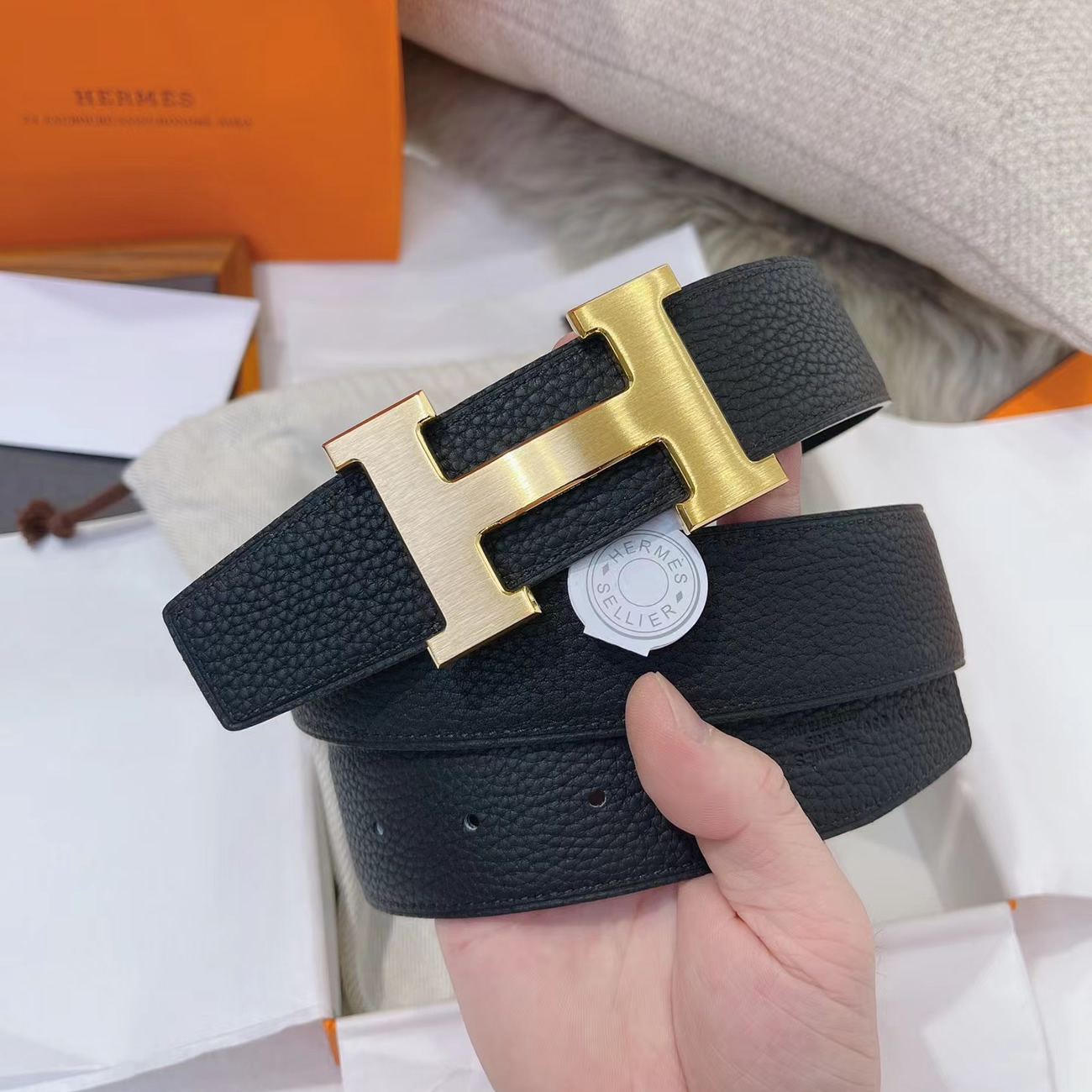 Hermes Full Grain Reversible Belt Leather Black (13) - www.kitistry.com Hermes Full Grain Reversible Belt Leather Black (13) - www.kitistry.com