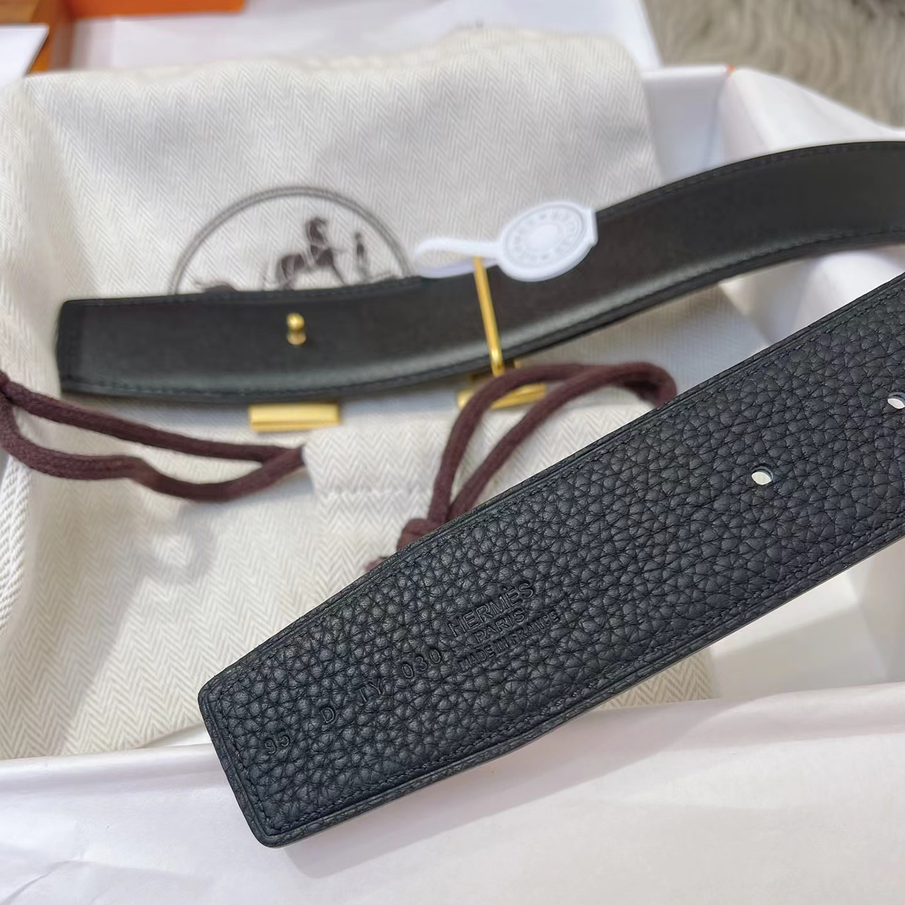 Hermes Full Grain Reversible Belt Leather Black (6) - www.kitistry.com Hermes Full Grain Reversible Belt Leather Black (6) - www.kitistry.com