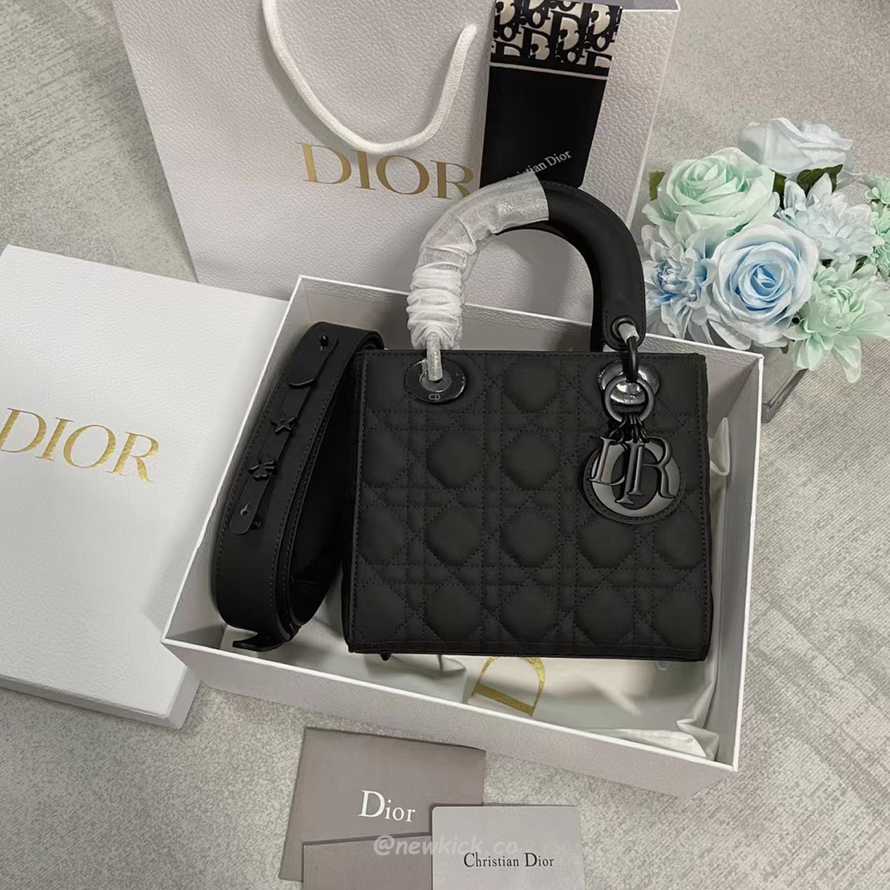 Dior My Lady Abc Black Ultra Matte Canage Calfskin With Rattan Pattern M0538sloi M989 (8) - www.kitistry.com Dior My Lady Abc Black Ultra Matte Canage Calfskin With Rattan Pattern M0538sloi M989 (8) - www.kitistry.com
