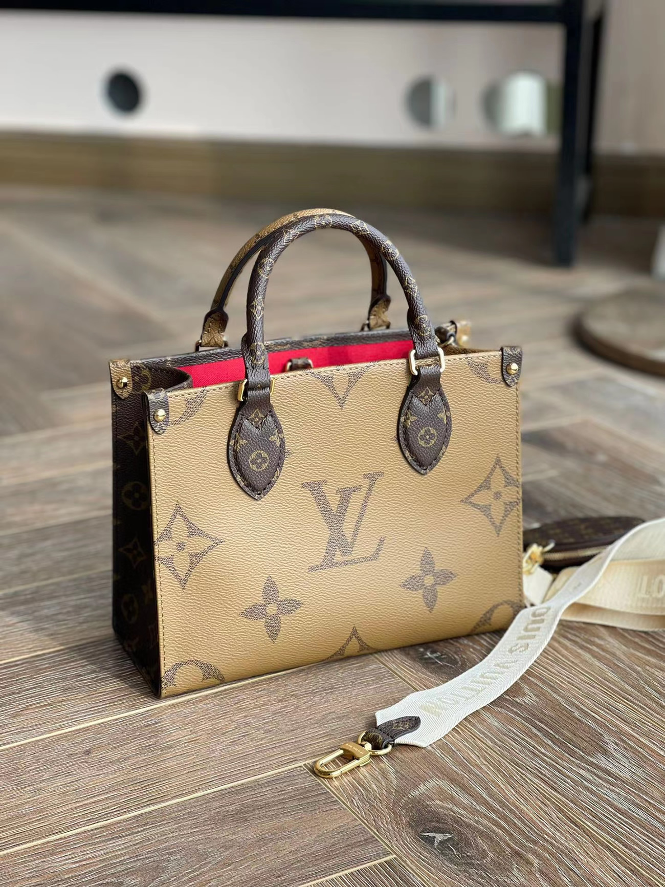 Louis Vuitton Onthego Mm M45321 (12) - www.kitistry.com Louis Vuitton Onthego Mm M45321 (12) - www.kitistry.com
