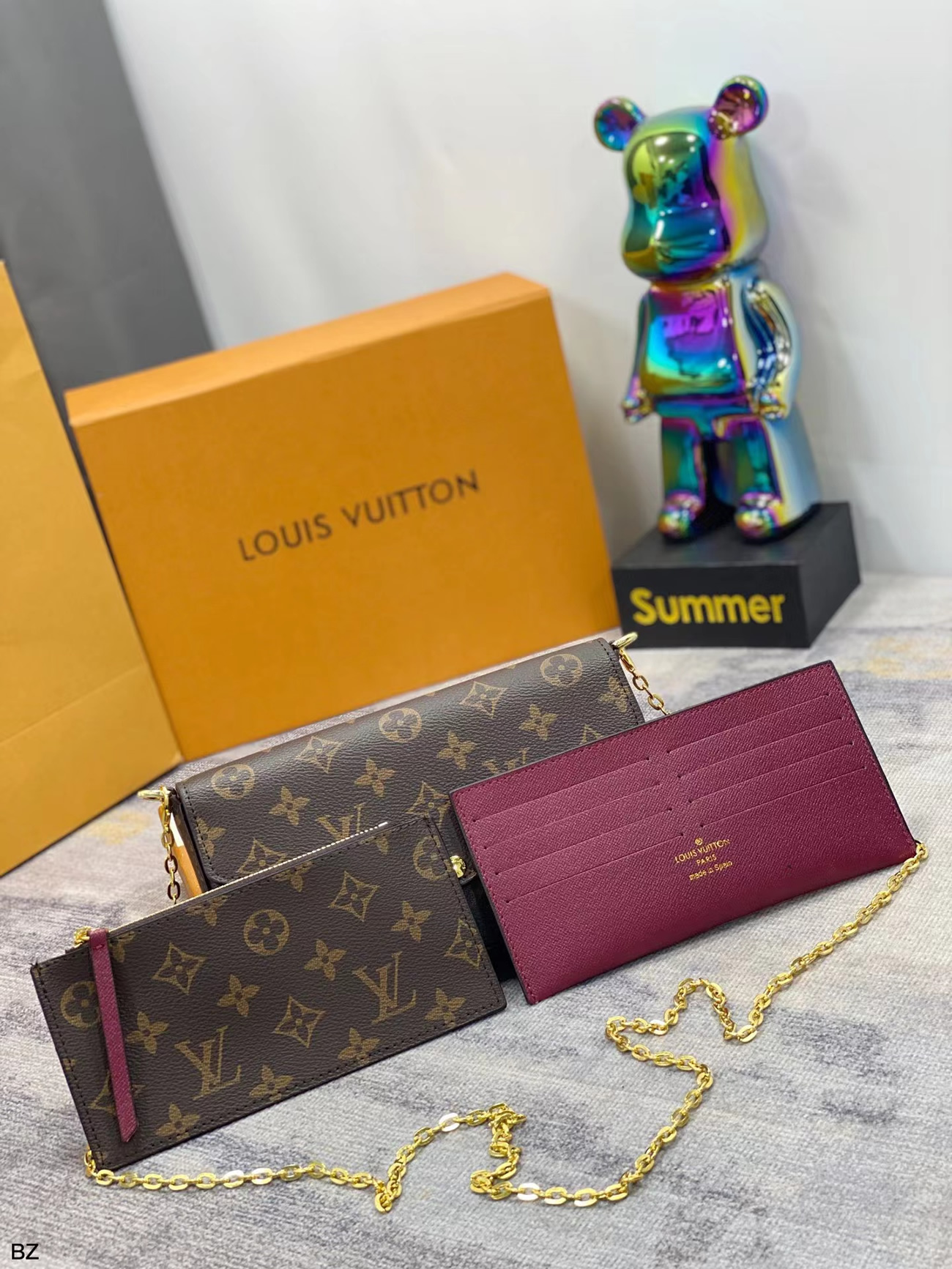Louis Vuitton Pochette Crossbody Bag M61276 (13) - www.kitistry.com Louis Vuitton Pochette Crossbody Bag M61276 (13) - www.kitistry.com