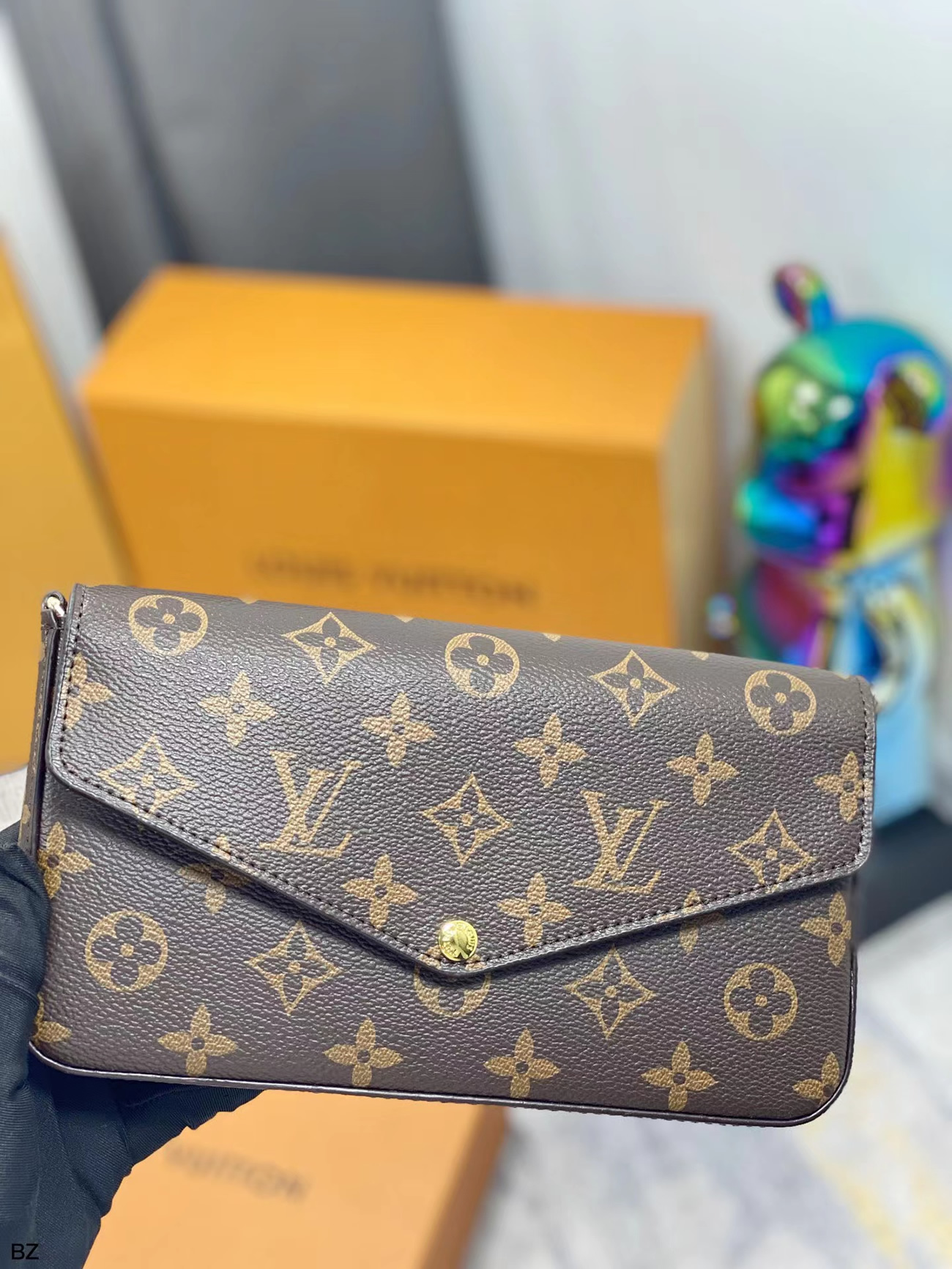 Louis Vuitton Pochette Crossbody Bag M61276 (9) - www.kitistry.com Louis Vuitton Pochette Crossbody Bag M61276 (9) - www.kitistry.com