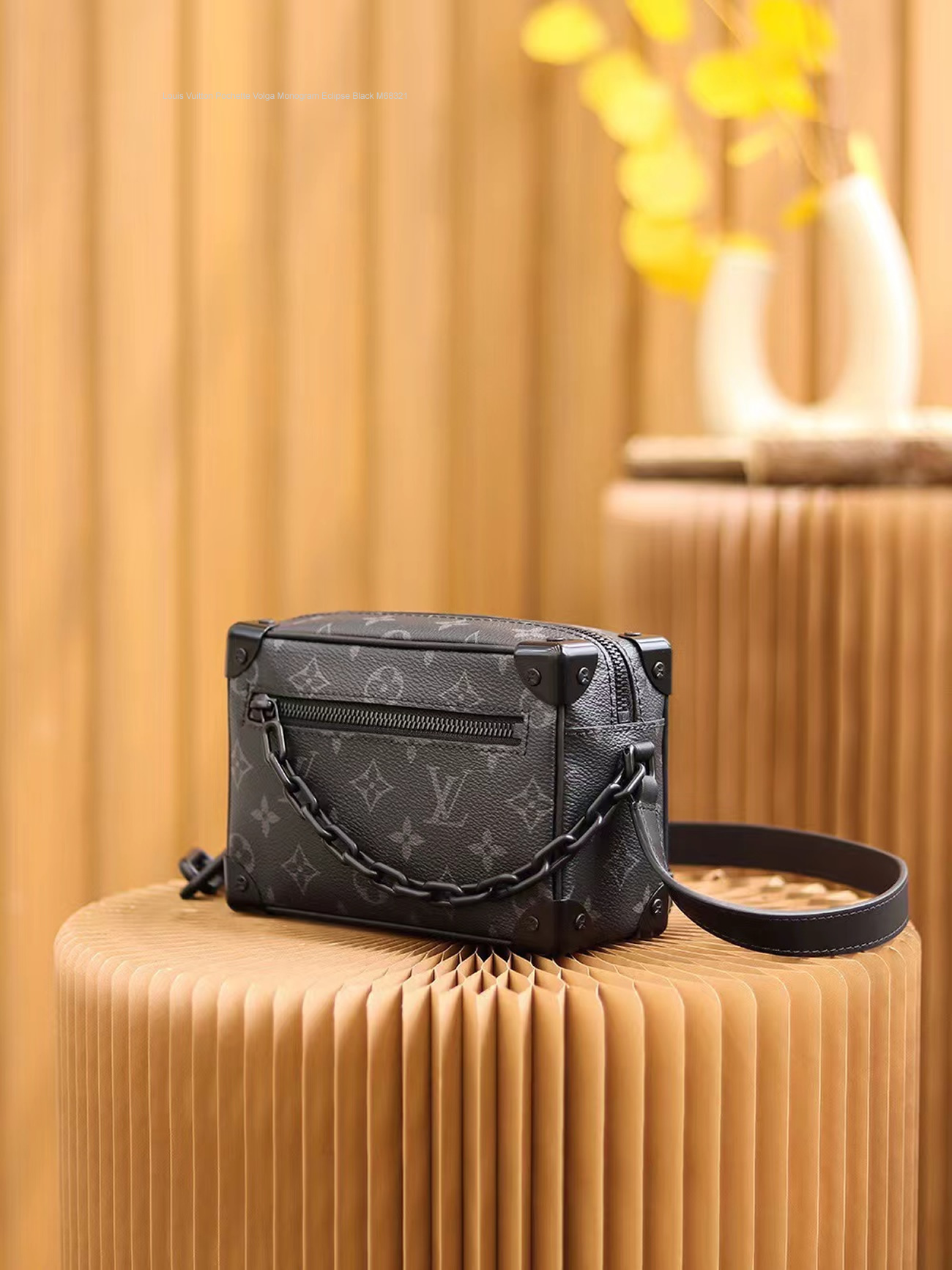 Louis Vuitton Pochette Volga Monogram Eclipse Black M68321 (21) - www.kitistry.com Louis Vuitton Pochette Volga Monogram Eclipse Black M68321 (21) - www.kitistry.com