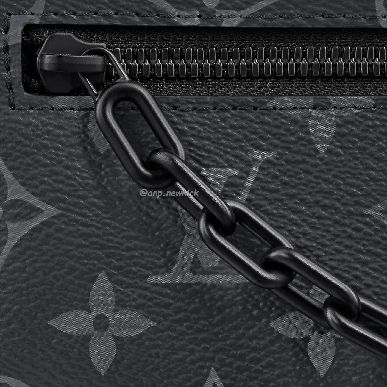 Louis Vuitton Pochette Volga Monogram Eclipse Black M68321 (4) - www.kitistry.com Louis Vuitton Pochette Volga Monogram Eclipse Black M68321 (4) - www.kitistry.com