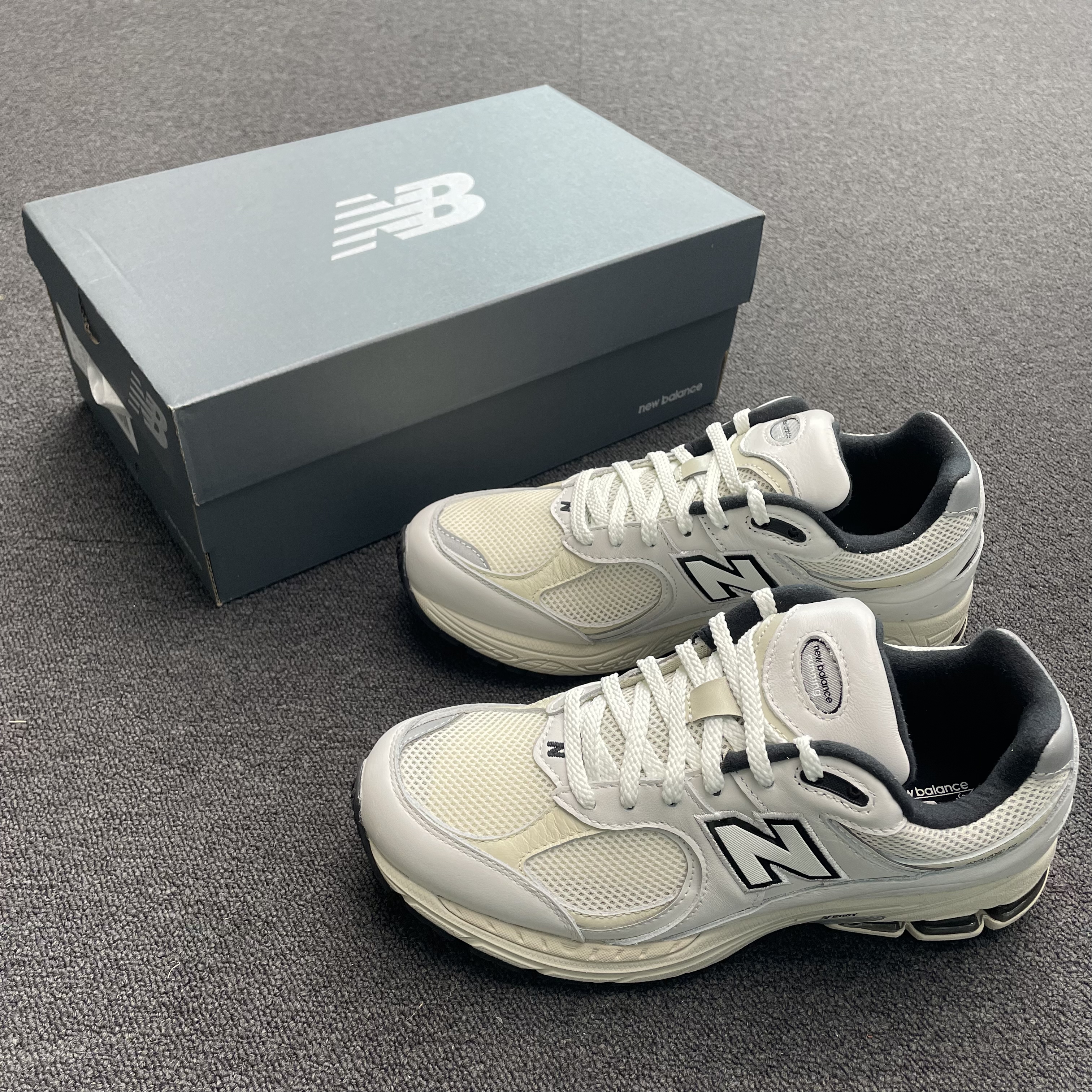 New Balance 2002r Marblehead Light Aluminum Ml2002rc (22) - www.kitistry.com