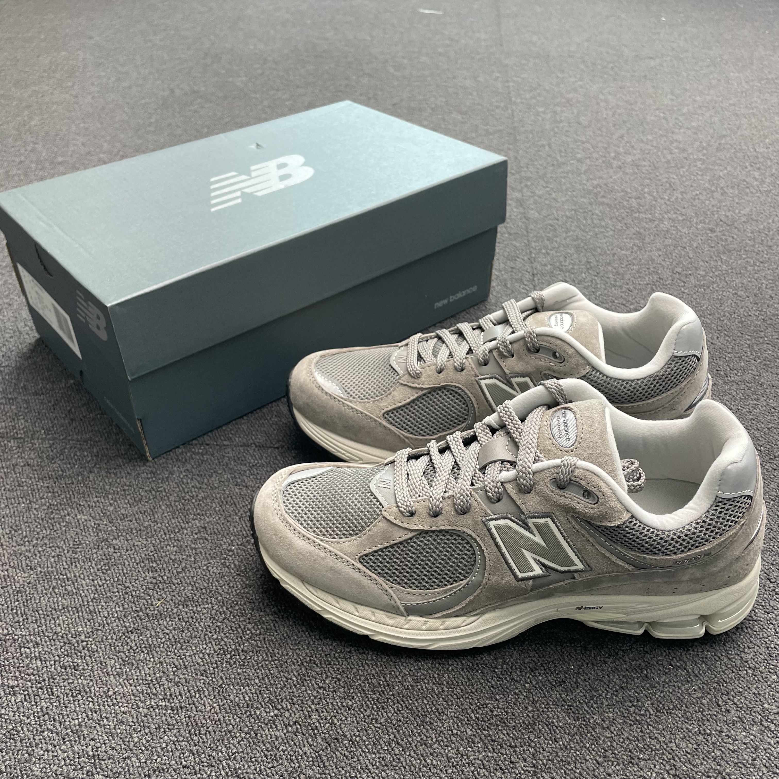 New Balance 2002r Marblehead Light Aluminum Ml2002rc (7) - www.kitistry.com