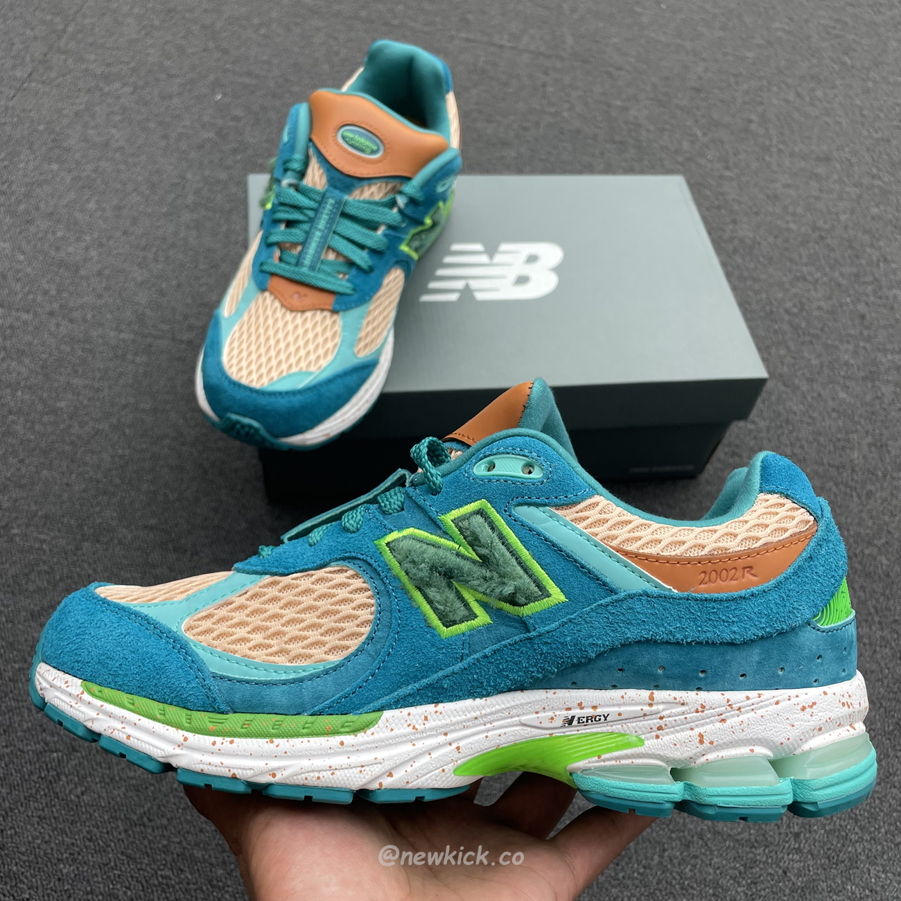New Balance 2002r Salehe Bembury Water Be The Guide Ml2002rj (13) - www.kitistry.com