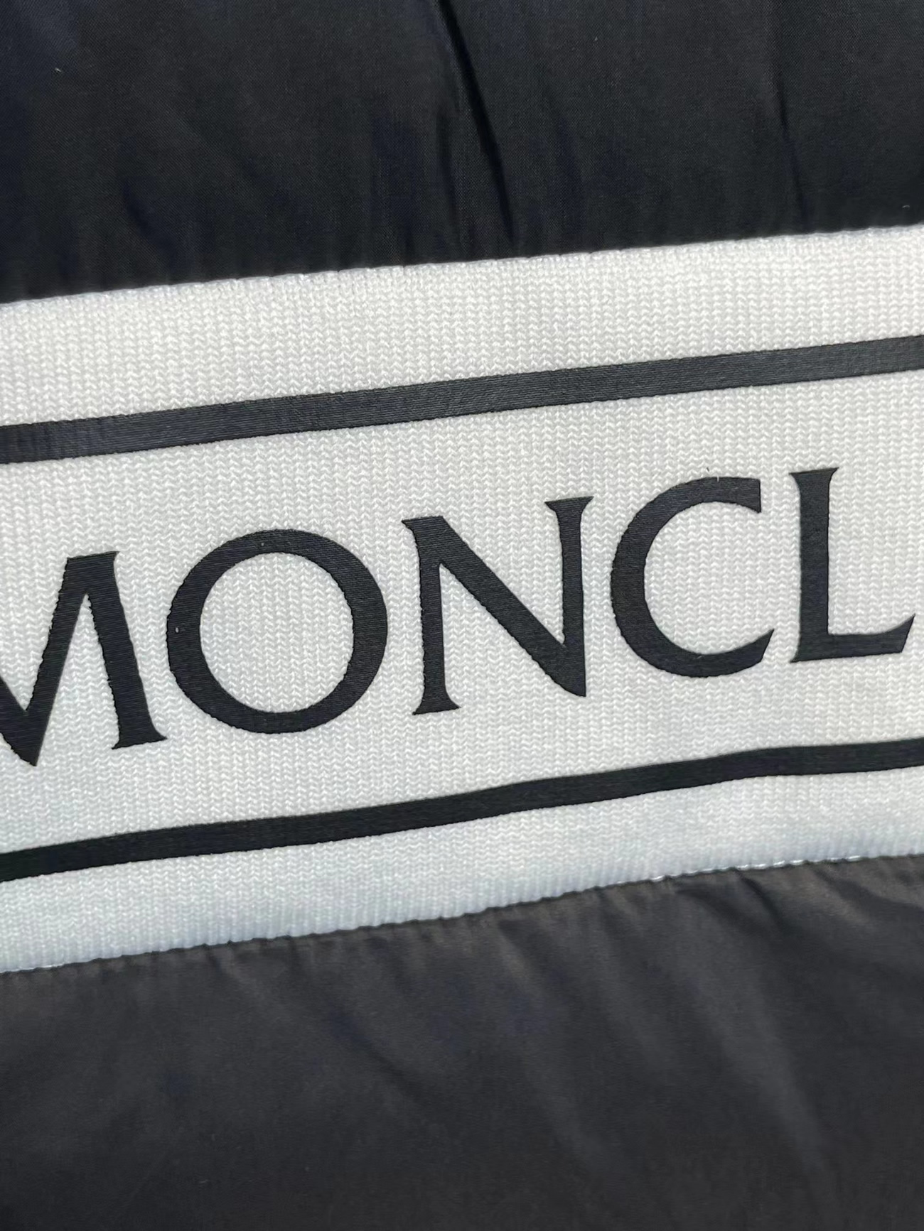Moncler Neck Padded Shell And Virgin Wool Navy Jacket (3) - www.kitistry.com Moncler Neck Padded Shell And Virgin Wool Navy Jacket (3) - www.kitistry.com
