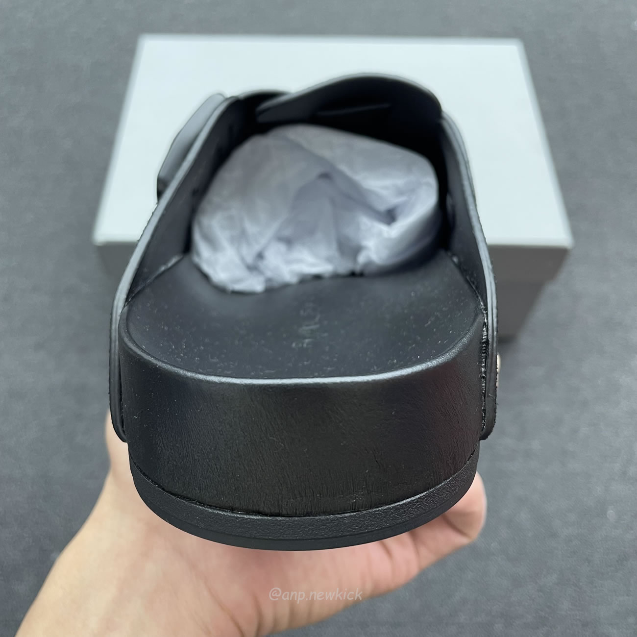 Balenciaga 2024 Five Toed Contour Sunday Flat Sole Muller Shoes (2) - www.kitistry.com Balenciaga 2024 Five Toed Contour Sunday Flat Sole Muller Shoes (2) - www.kitistry.com