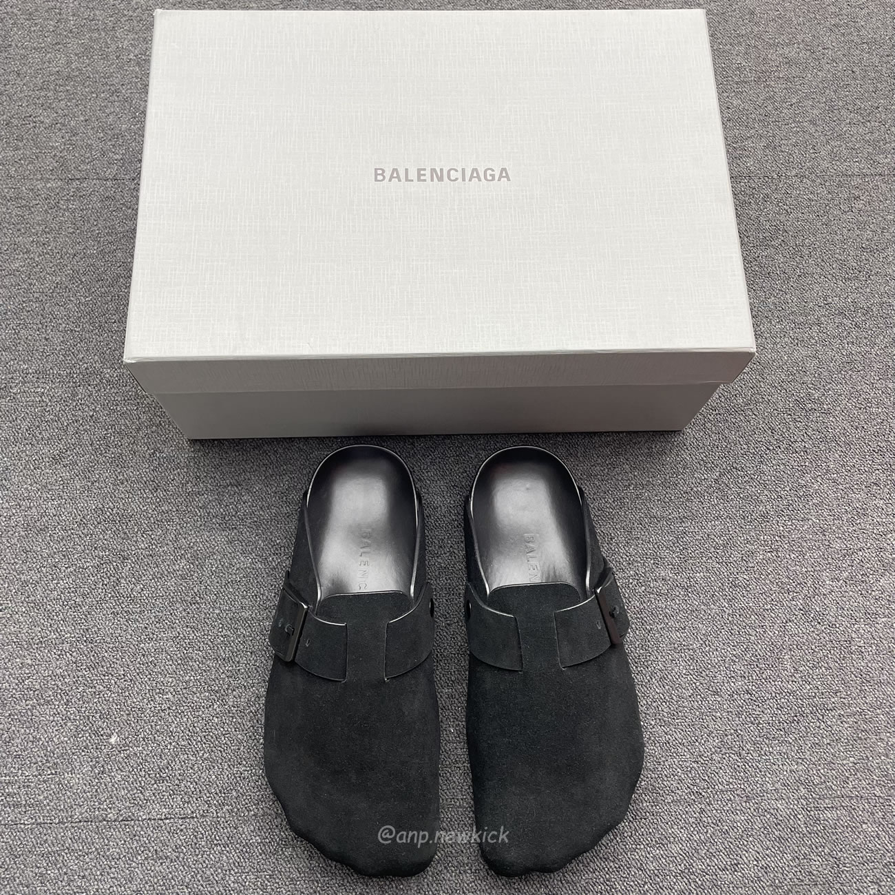 Balenciaga 2024 Five Toed Contour Sunday Flat Sole Muller Shoes (6) - www.kitistry.com Balenciaga 2024 Five Toed Contour Sunday Flat Sole Muller Shoes (6) - www.kitistry.com