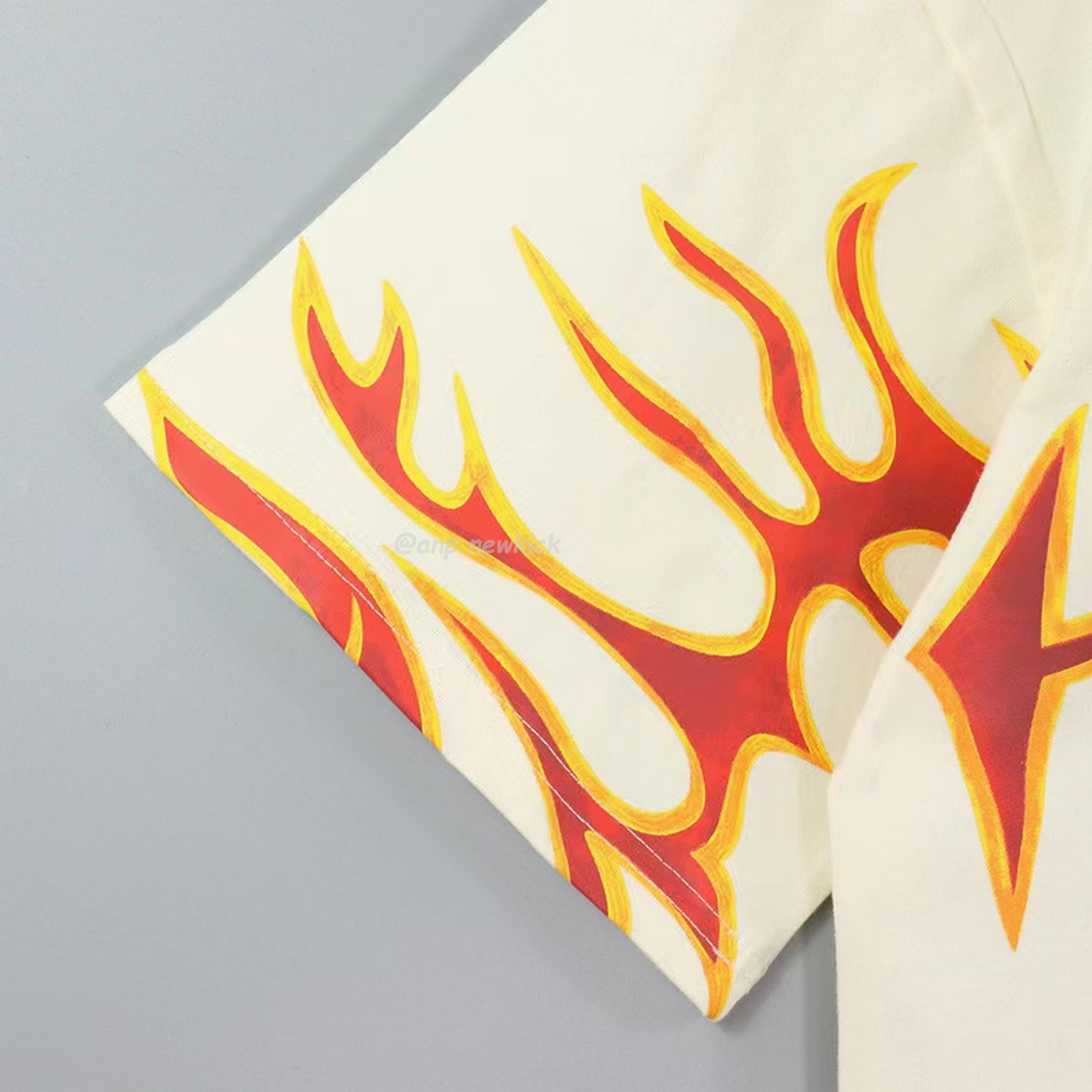 Palm Angels Graffiti Flame T Shirt Shorts Black White (4) - www.kitistry.com Palm Angels Graffiti Flame T Shirt Shorts Black White (4) - www.kitistry.com