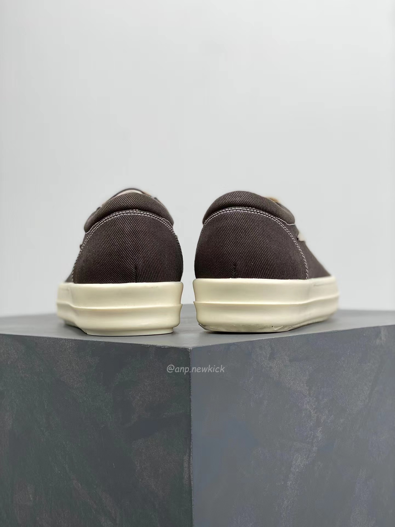 Rick Owens Leather Low Top Vintage Sneakers Suede Canvas Black Taupe Grey Faded Pnk Pearl Milk Dark Dust (23) - www.kitistry.com Rick Owens Leather Low Top Vintage Sneakers Suede Canvas Black Taupe Grey Faded Pnk Pearl Milk Dark Dust (23) - www.kitistry.com