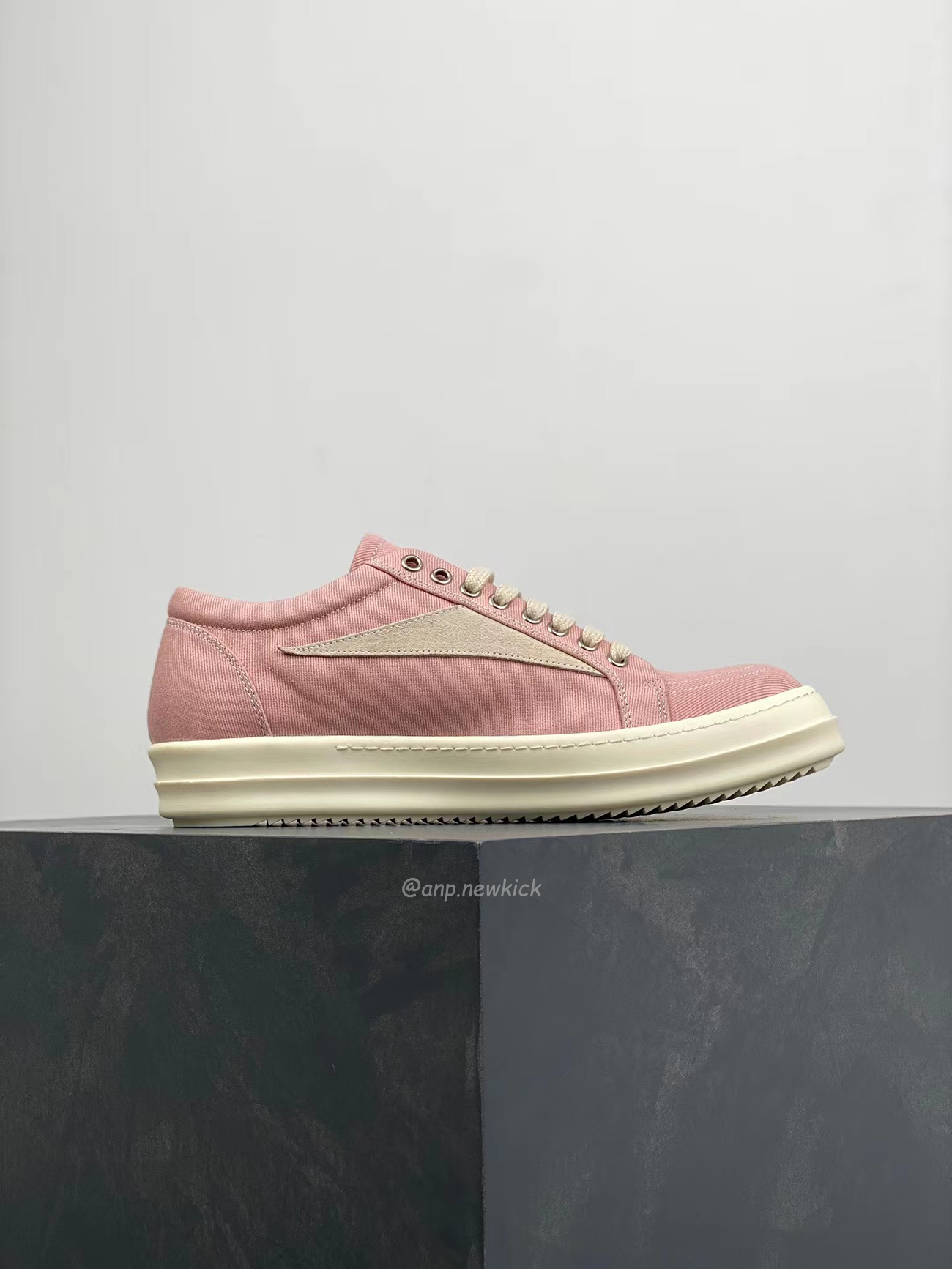 Rick Owens Leather Low Top Vintage Sneakers Suede Canvas Black Taupe Grey Faded Pnk Pearl Milk Dark Dust (27) - www.kitistry.com Rick Owens Leather Low Top Vintage Sneakers Suede Canvas Black Taupe Grey Faded Pnk Pearl Milk Dark Dust (27) - www.kitistry.com