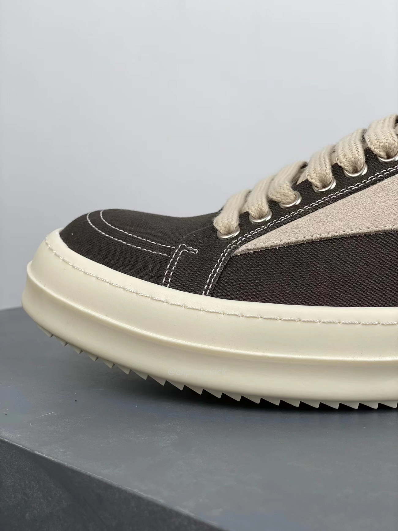 Rick Owens Leather Low Top Vintage Sneakers Suede Canvas Black Taupe Grey Faded Pnk Pearl Milk Dark Dust (29) - www.kitistry.com Rick Owens Leather Low Top Vintage Sneakers Suede Canvas Black Taupe Grey Faded Pnk Pearl Milk Dark Dust (29) - www.kitistry.com