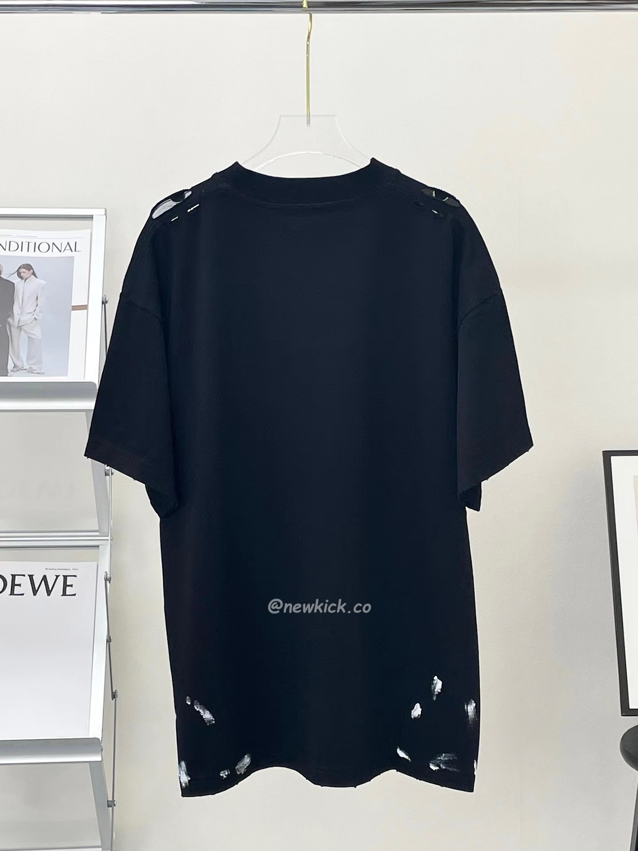 Balenciaga Metal Vintage Oversized T Shirt Black Multi Ss22 (10) - www.kitistry.com Balenciaga Metal Vintage Oversized T Shirt Black Multi Ss22 (10) - www.kitistry.com