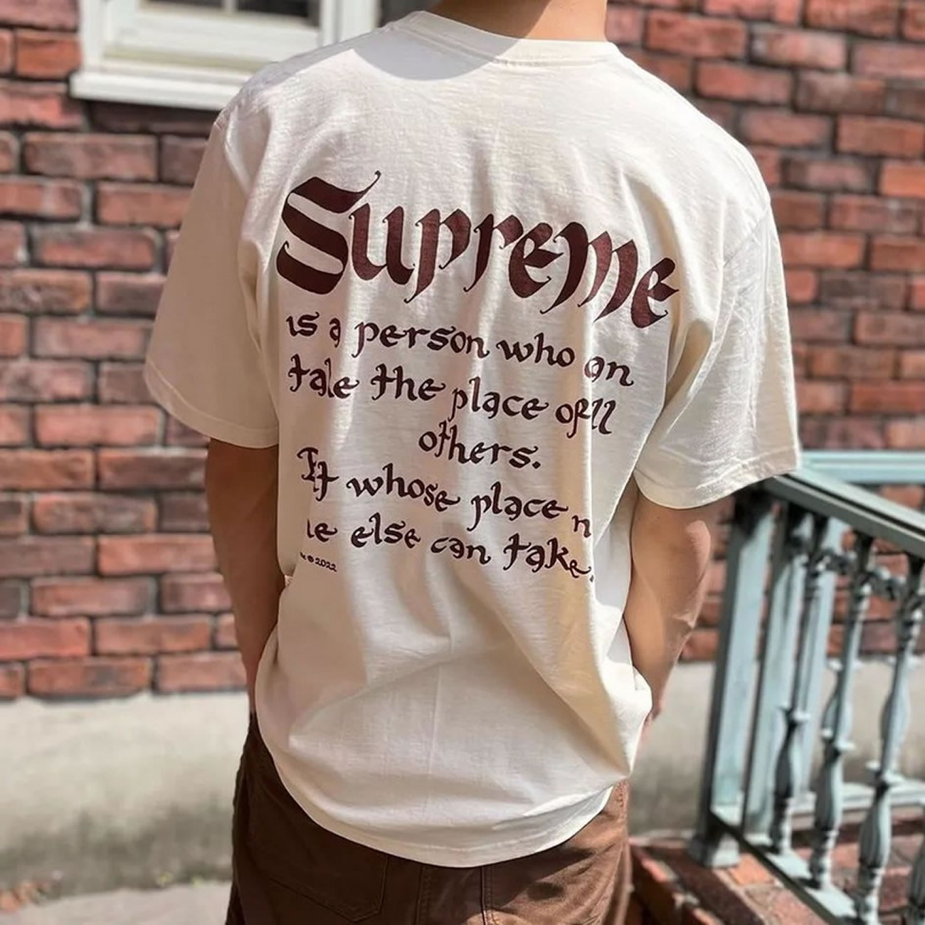 Supreme 22ss Person Tee(11) - www.kitistry.com Supreme 22ss Person Tee(11) - www.kitistry.com