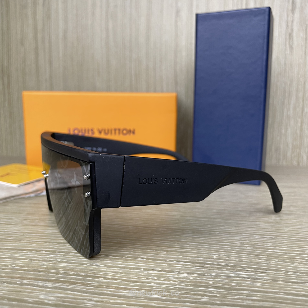 Louis Vuitton Lv Waimea Sunglasses (2) - www.kitistry.com Louis Vuitton Lv Waimea Sunglasses (2) - www.kitistry.com