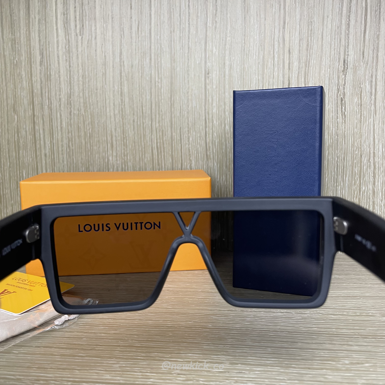 Louis Vuitton Lv Waimea Sunglasses (4) - www.kitistry.com Louis Vuitton Lv Waimea Sunglasses (4) - www.kitistry.com