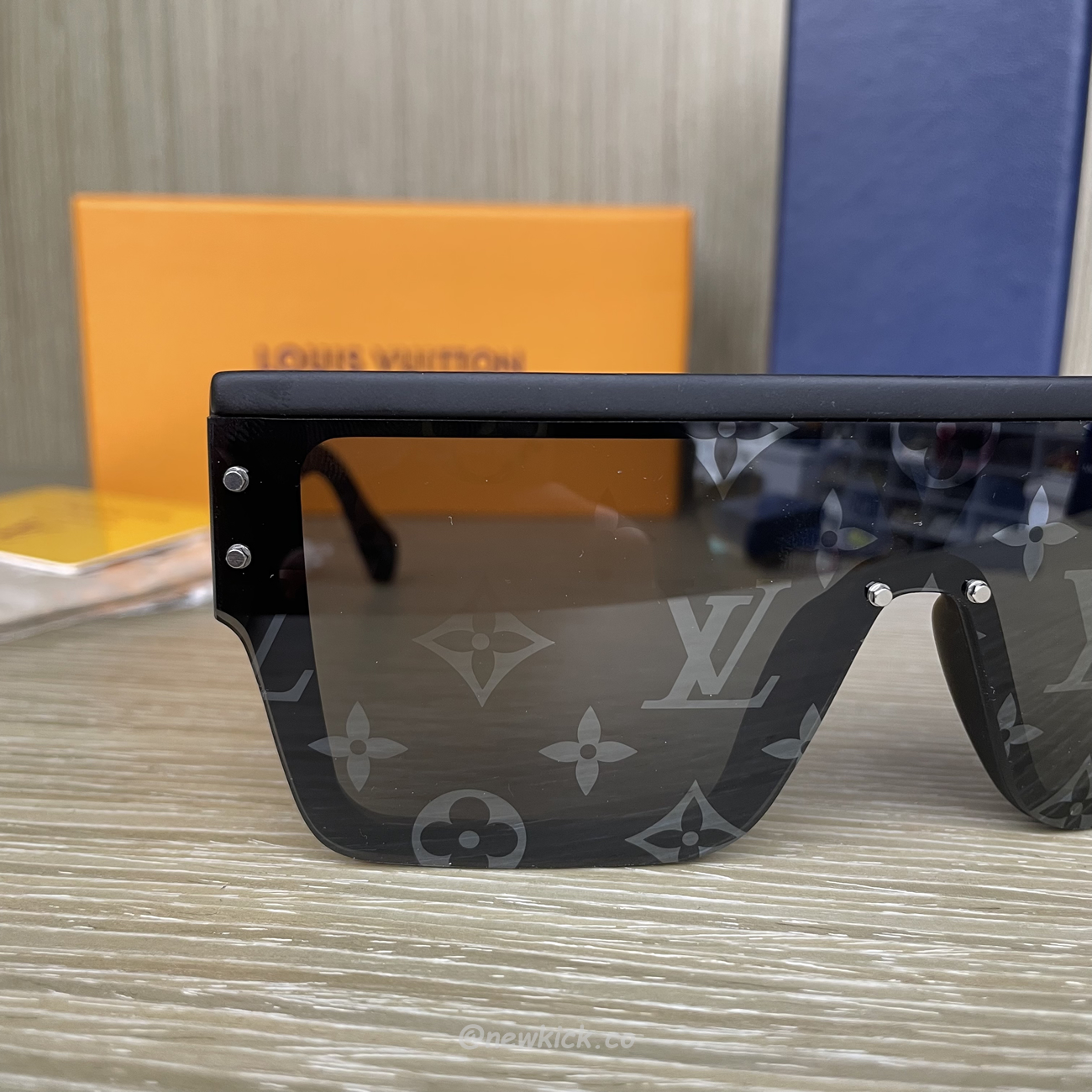 Louis Vuitton Lv Waimea Sunglasses (6) - www.kitistry.com Louis Vuitton Lv Waimea Sunglasses (6) - www.kitistry.com