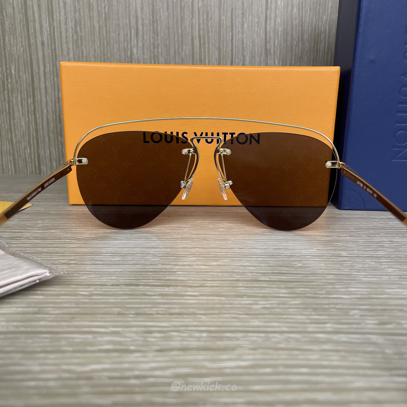 Louis Vuitton Lv Waimea Sunglasses1 (14) - www.kitistry.com Louis Vuitton Lv Waimea Sunglasses1 (14) - www.kitistry.com
