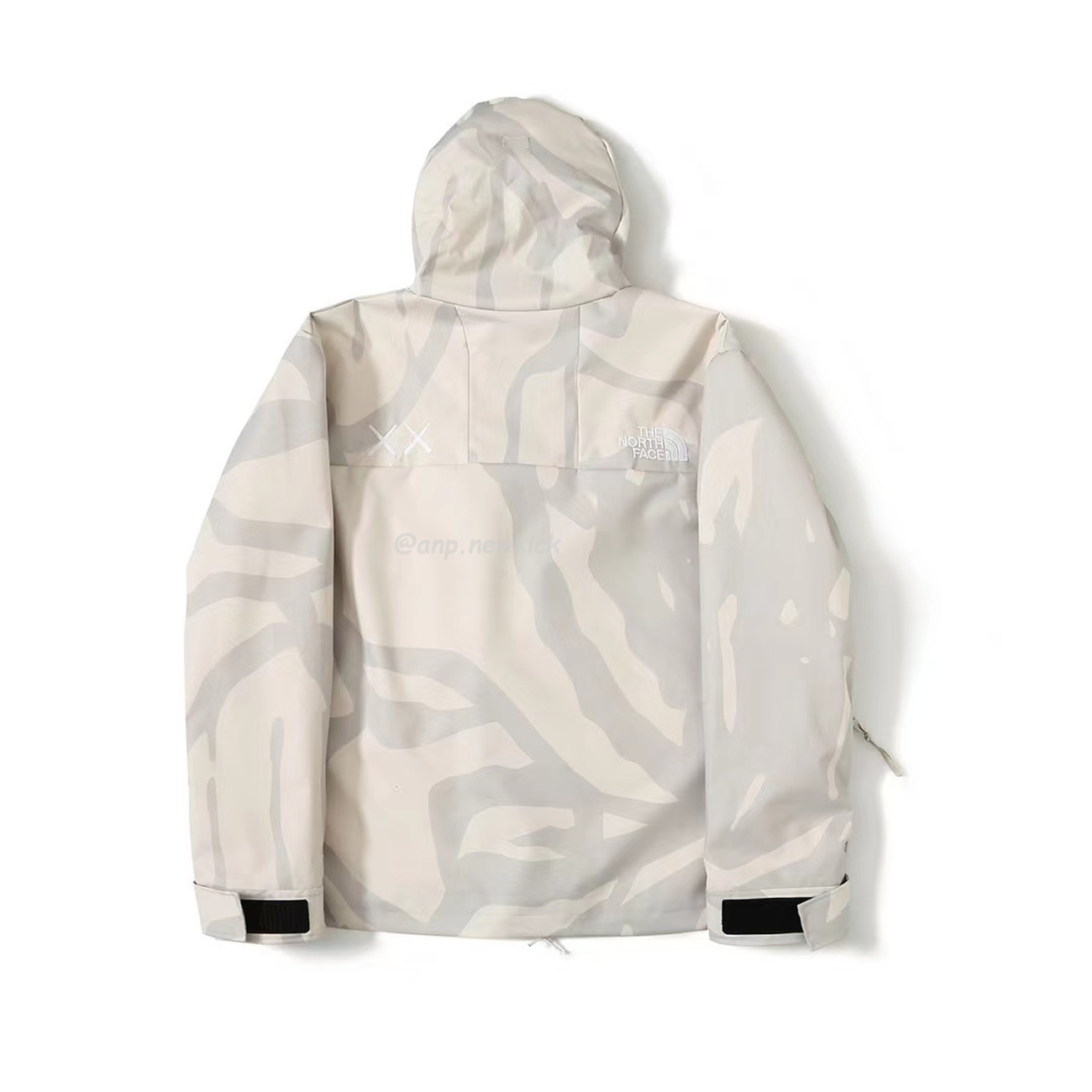 The North Face Xx Kaws Jacket (6) - www.kitistry.com The North Face Xx Kaws Jacket (6) - www.kitistry.com