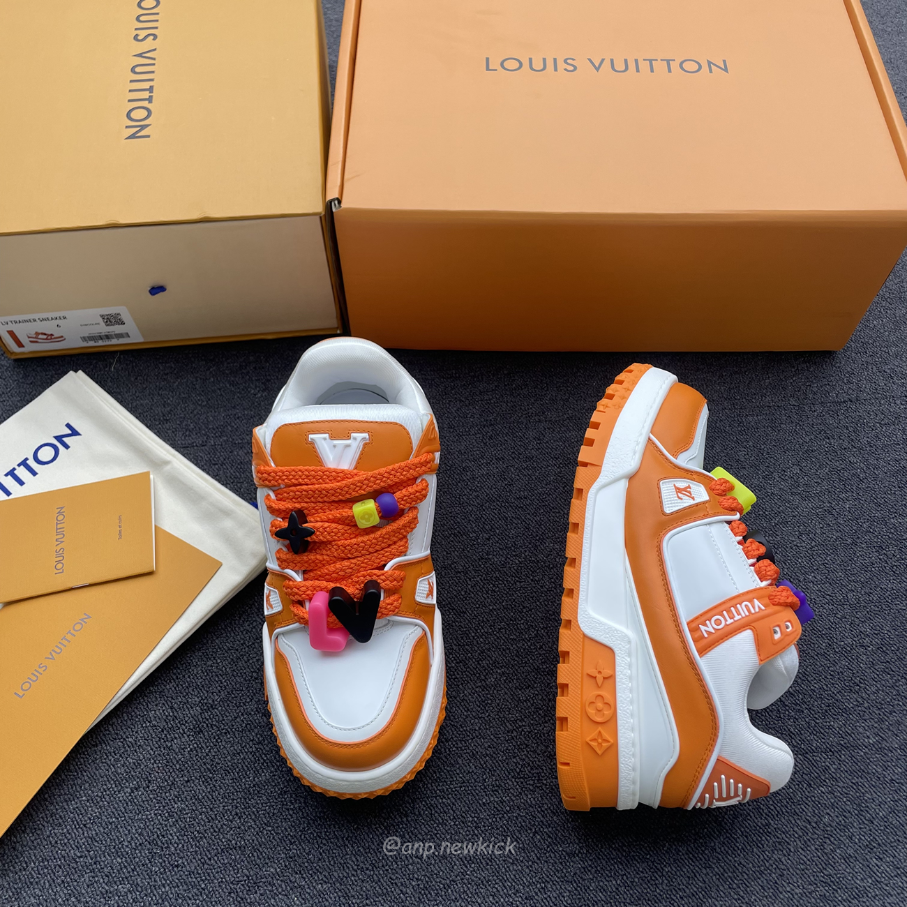 Louis Vuitton Trainer Maxi Orange Green White Black (11) - www.kitistry.com Louis Vuitton Trainer Maxi Orange Green White Black (11) - www.kitistry.com