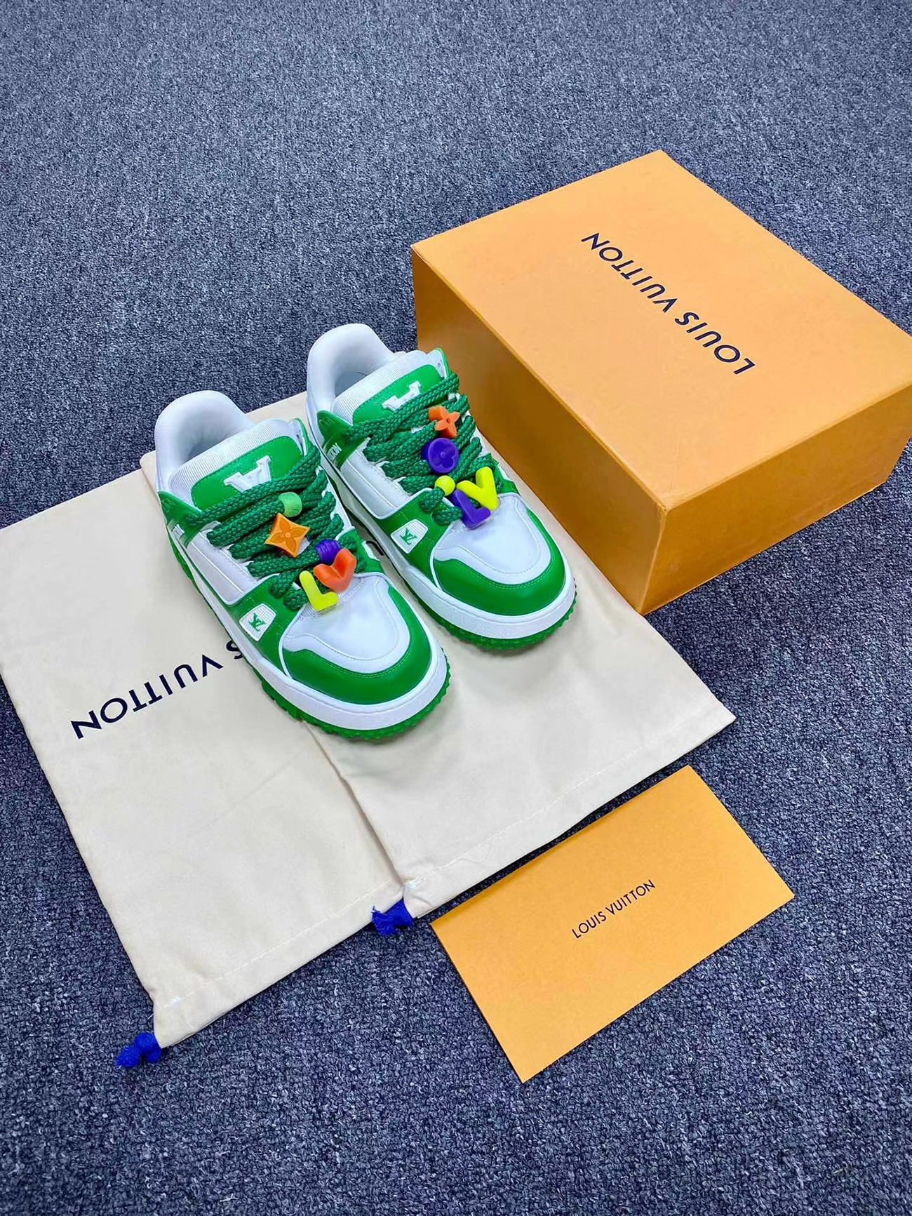 Louis Vuitton Trainer Maxi Orange Green White Black (17) - www.kitistry.com Louis Vuitton Trainer Maxi Orange Green White Black (17) - www.kitistry.com