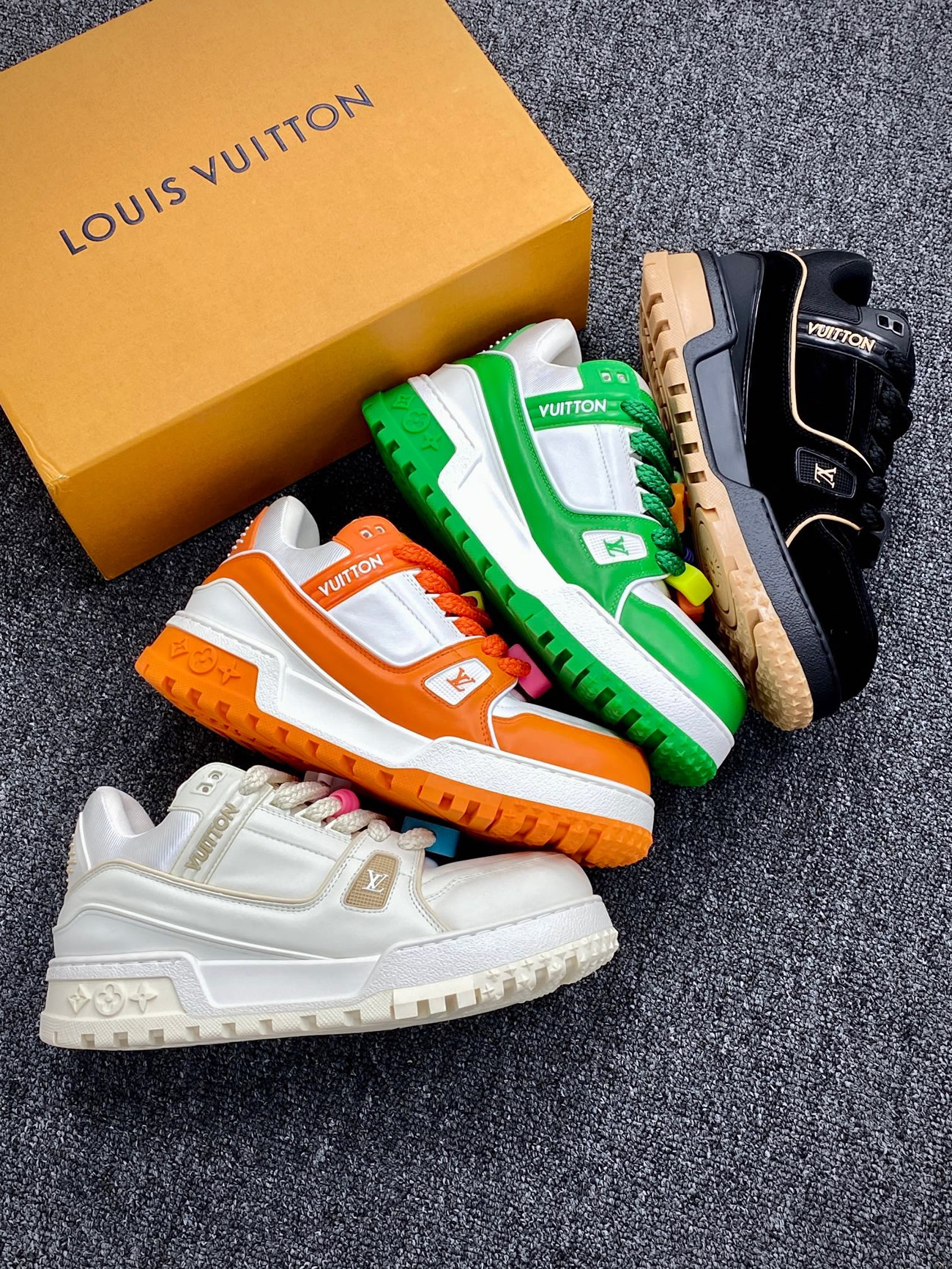 Louis Vuitton Trainer Maxi Orange Green White Black (4) - www.kitistry.com Louis Vuitton Trainer Maxi Orange Green White Black (4) - www.kitistry.com