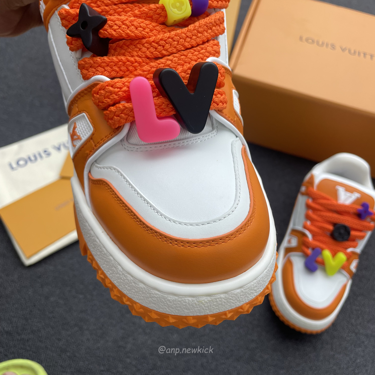 Louis Vuitton Trainer Maxi Orange Green White Black (7) - www.kitistry.com Louis Vuitton Trainer Maxi Orange Green White Black (7) - www.kitistry.com