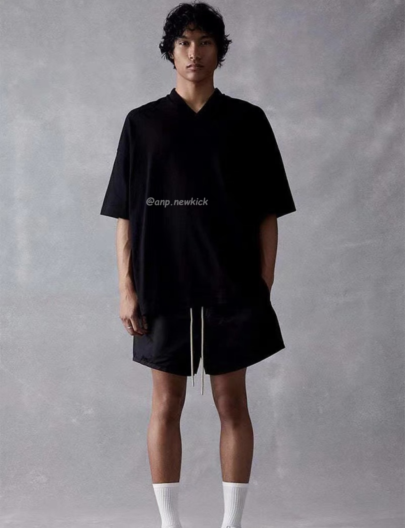 Fear Of God Essentials Logo Printed V Neck T Shirt (7) - www.kitistry.com Fear Of God Essentials Logo Printed V Neck T Shirt (7) - www.kitistry.com