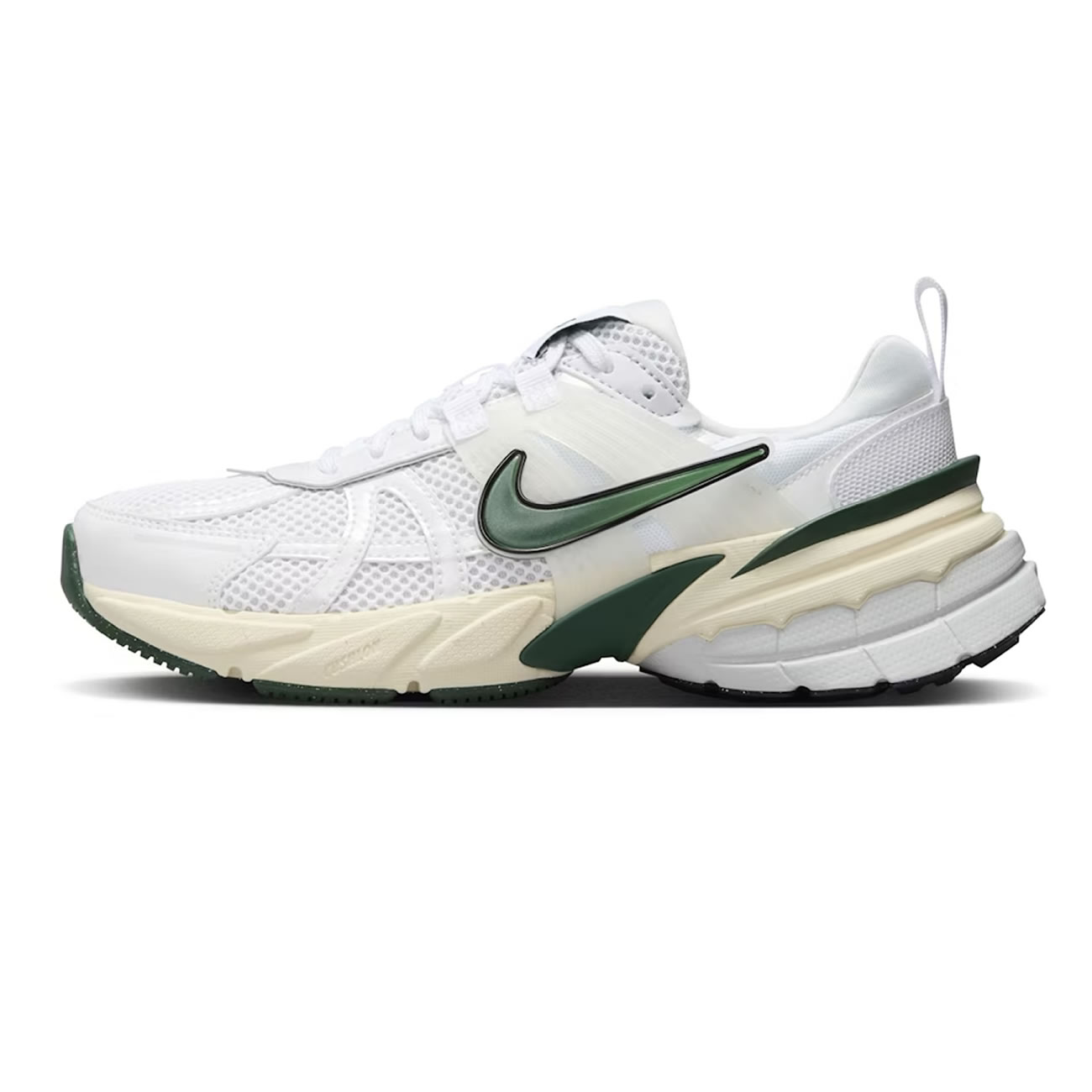 Nike Zoom Vomero 5 Series (105) - www.kitistry.com Nike Zoom Vomero 5 Series (105) - www.kitistry.com