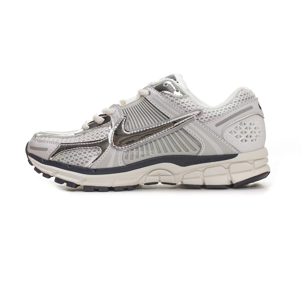 Nike Zoom Vomero 5 Series (27) - www.kitistry.com Nike Zoom Vomero 5 Series (27) - www.kitistry.com