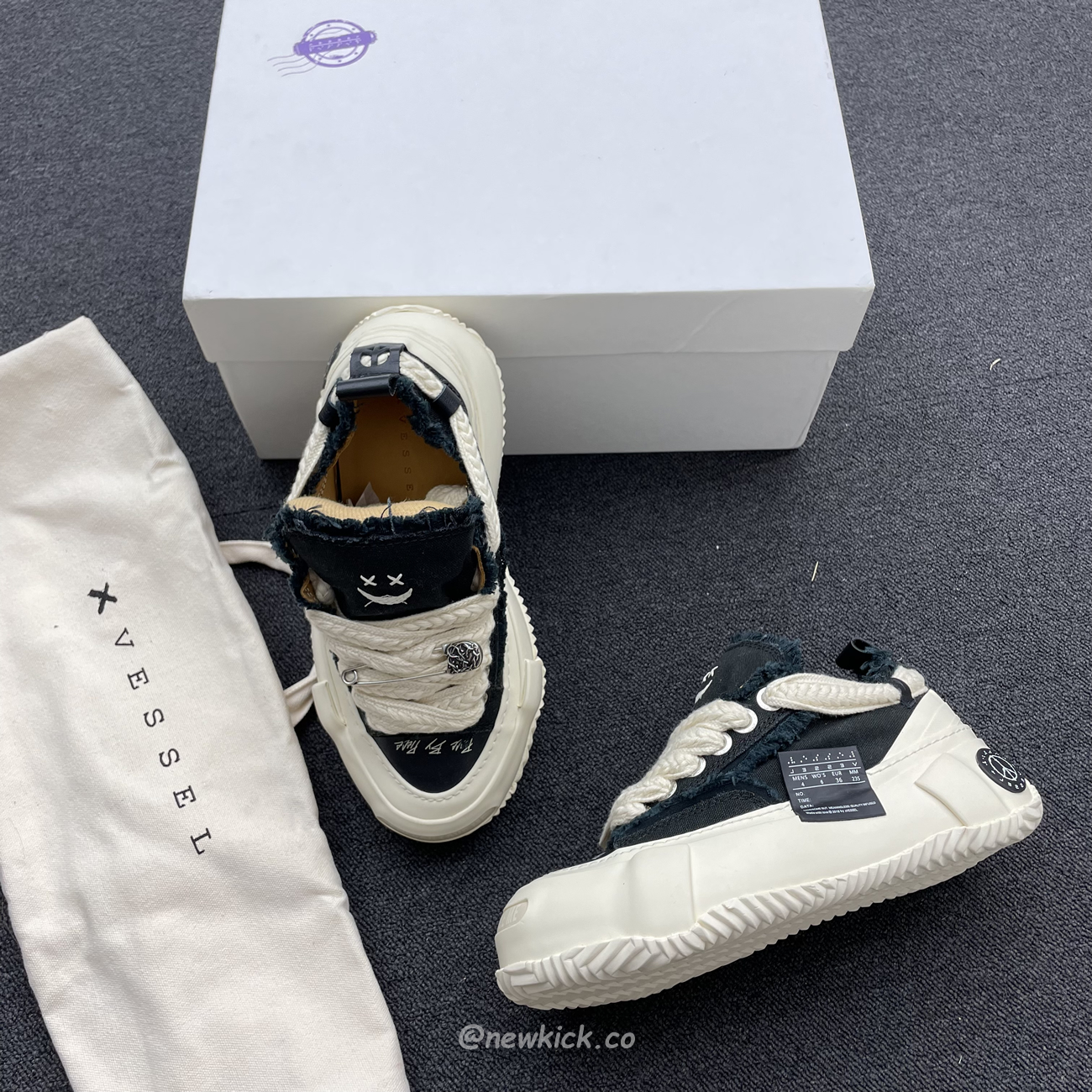 Xvessel G.o.p. 2.0 Marshmallow Lows Black (15) - www.kitistry.com Xvessel G.o.p. 2.0 Marshmallow Lows Black (15) - www.kitistry.com