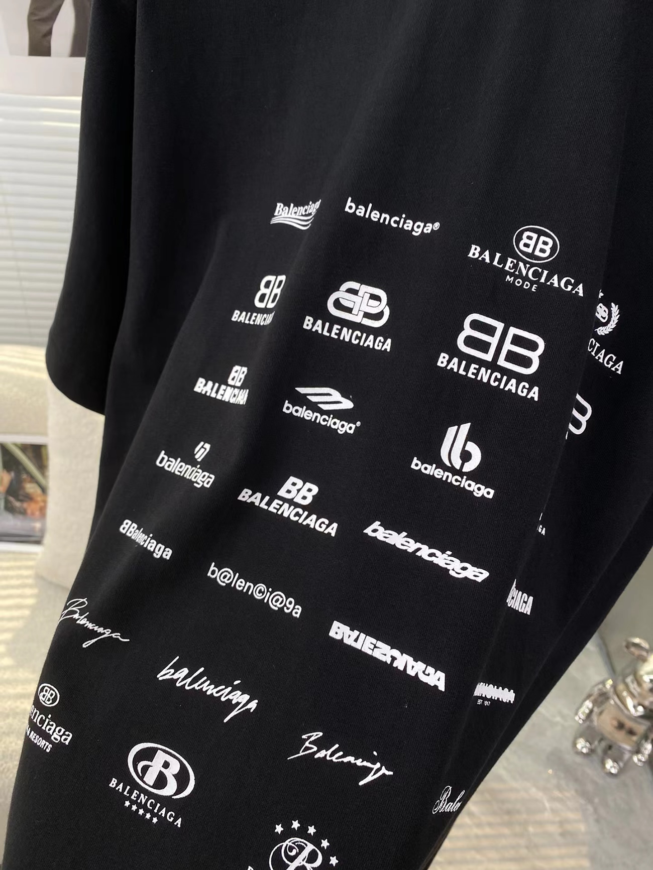 Balenciaga Archives Logo Printed Cotton T Shirt (8) - www.kitistry.com Balenciaga Archives Logo Printed Cotton T Shirt (8) - www.kitistry.com
