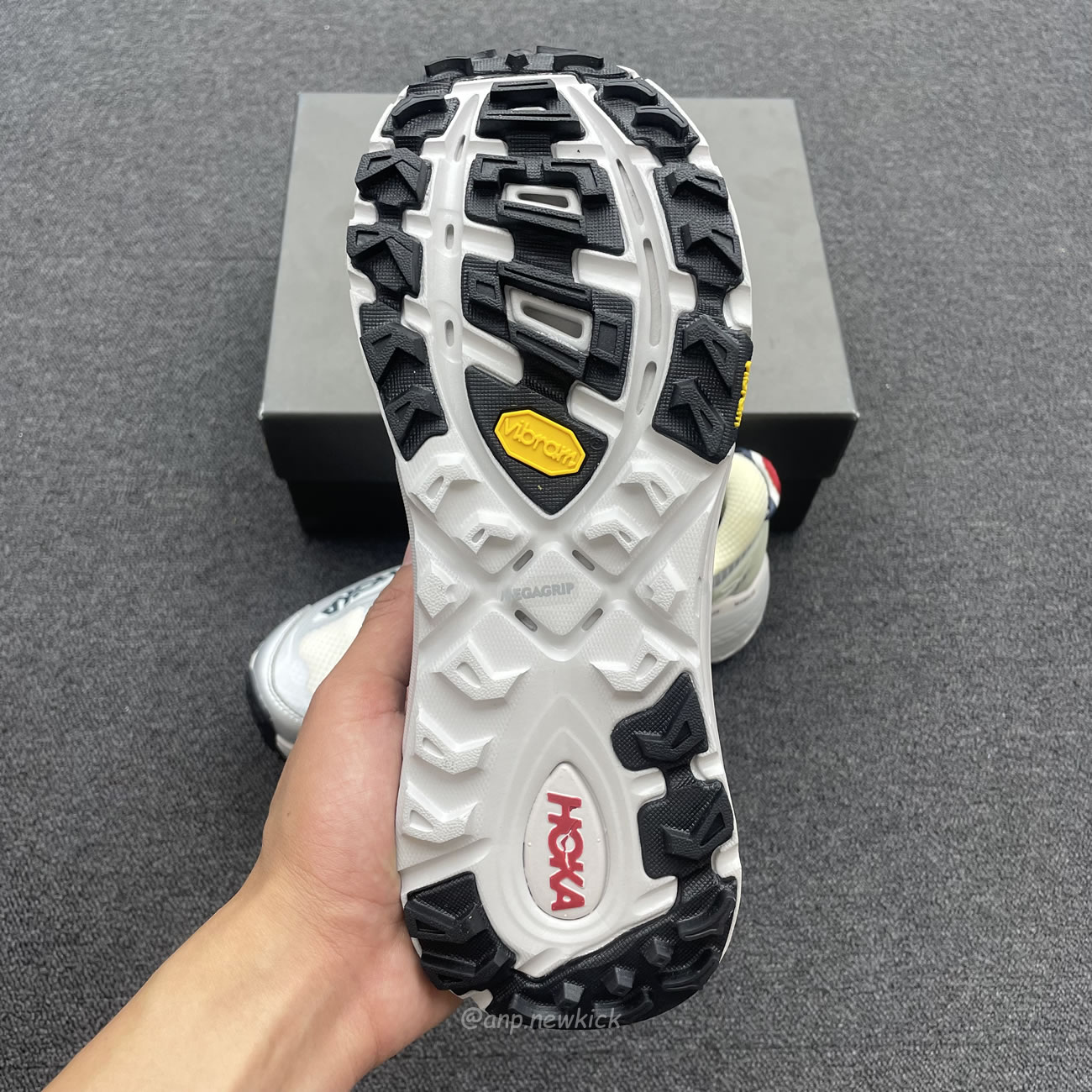 Hoka One One Mafate Speed 2 Moncler White 1129992 Nchms (10) - www.kitistry.com Hoka One One Mafate Speed 2 Moncler White 1129992 Nchms (10) - www.kitistry.com