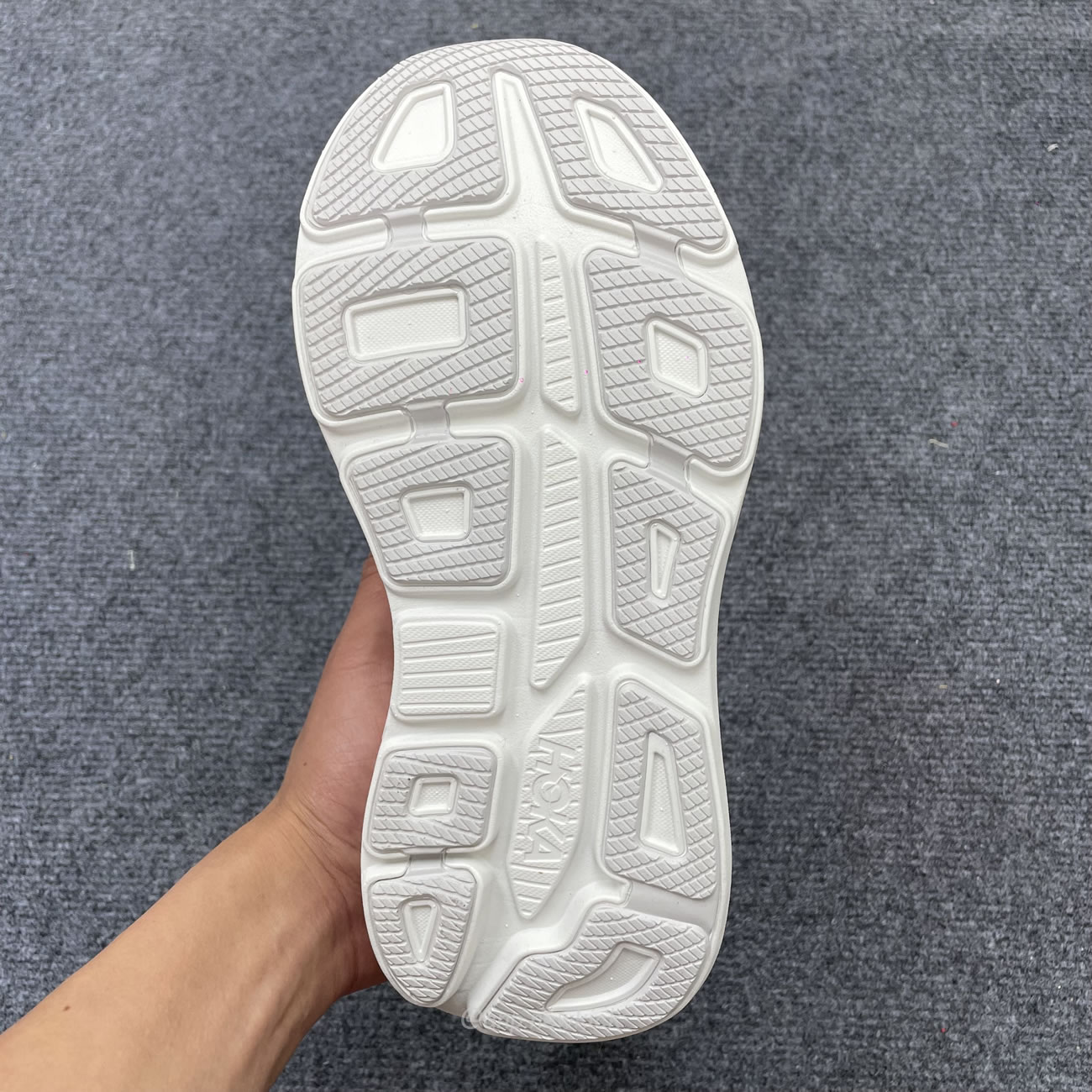 Hoka One One Bondi 9 Cosmic Grey White Mesh Womens 1162012 Cywh (5) - www.kitistry.com Hoka One One Bondi 9 Cosmic Grey White Mesh Womens 1162012 Cywh (5) - www.kitistry.com