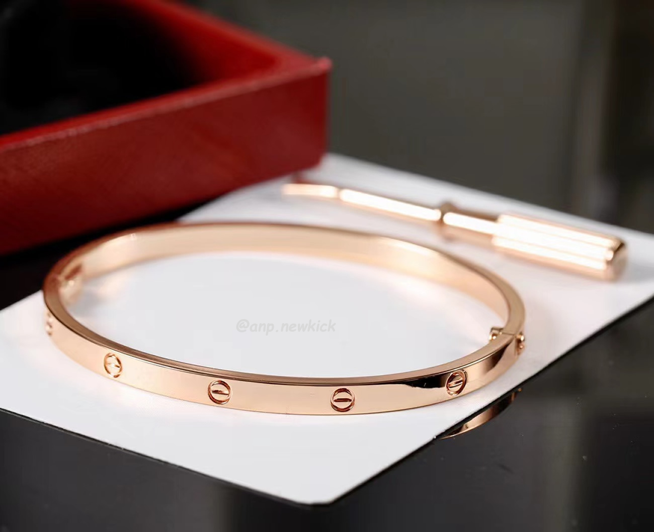 Cartier 18k Love Bracelets Gold Silver Rosegold (4) - www.kitistry.com Cartier 18k Love Bracelets Gold Silver Rosegold (4) - www.kitistry.com