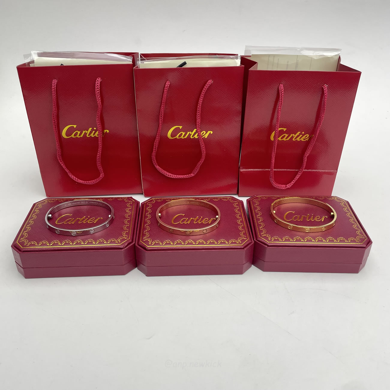 Cartier 18k Love Bracelets Gold Silver Rosegold (8) - www.kitistry.com Cartier 18k Love Bracelets Gold Silver Rosegold (8) - www.kitistry.com