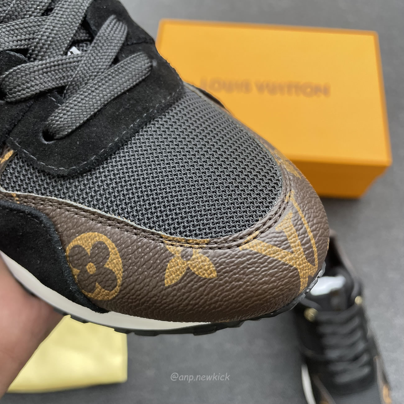 Louis Vuitton Run Away Black Gold 1a3cw0 (10) - www.kitistry.com Louis Vuitton Run Away Black Gold 1a3cw0 (10) - www.kitistry.com