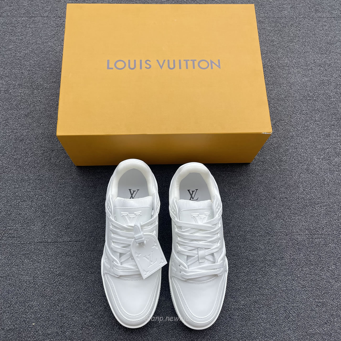 Louis Vuitton Lv Trainer Sneaker White 1a8wav (7) - www.kitistry.com Louis Vuitton Lv Trainer Sneaker White 1a8wav (7) - www.kitistry.com